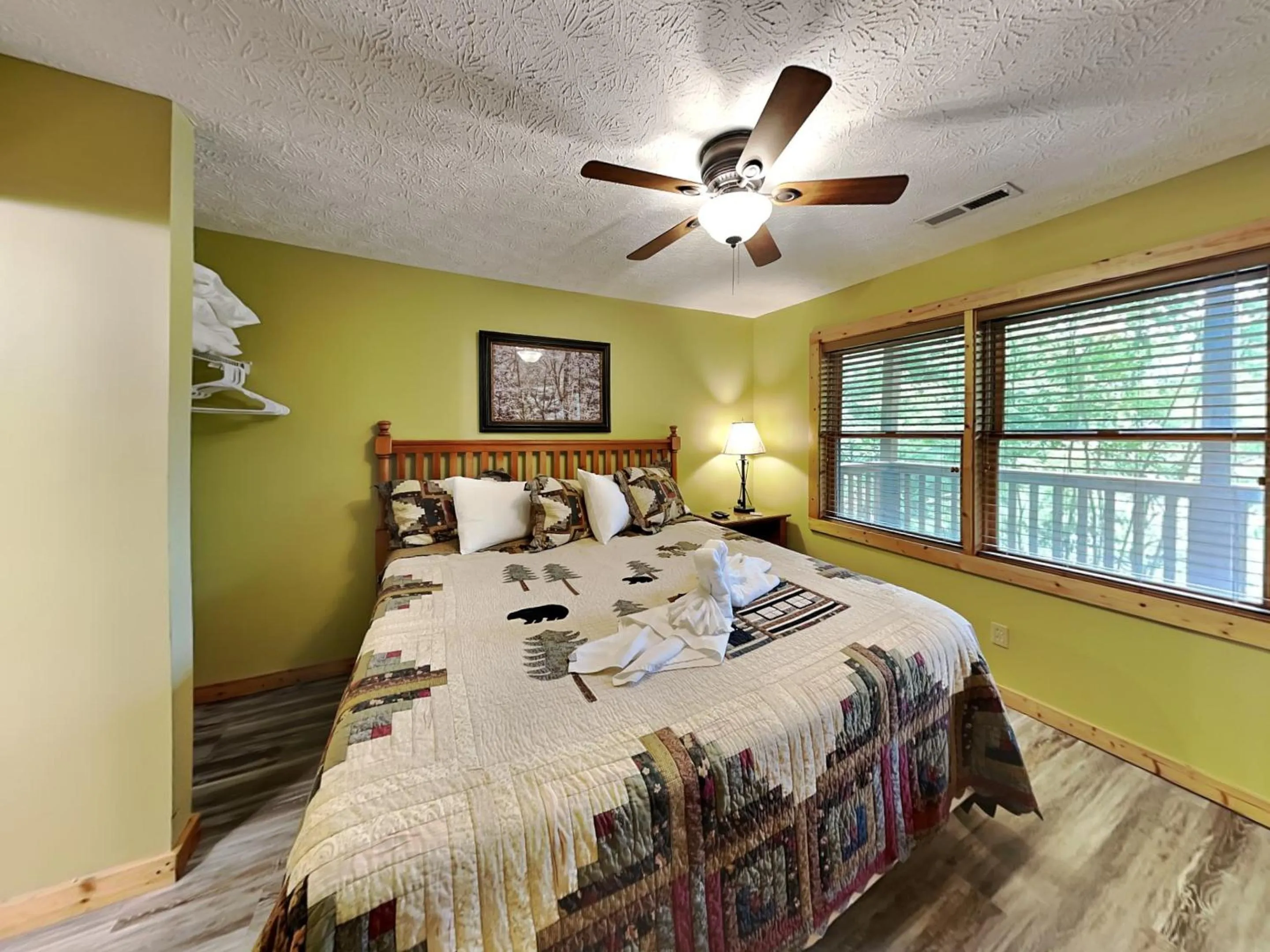 Bed in Highpoint Escape