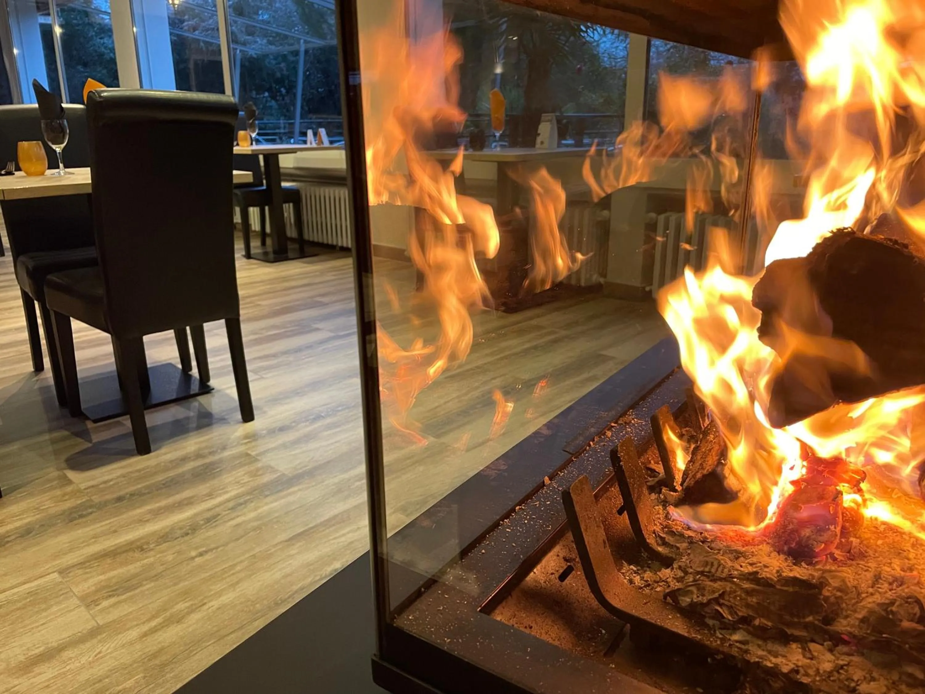 flat iron in Logis hôtel Aux Berges de l'Aveyron
