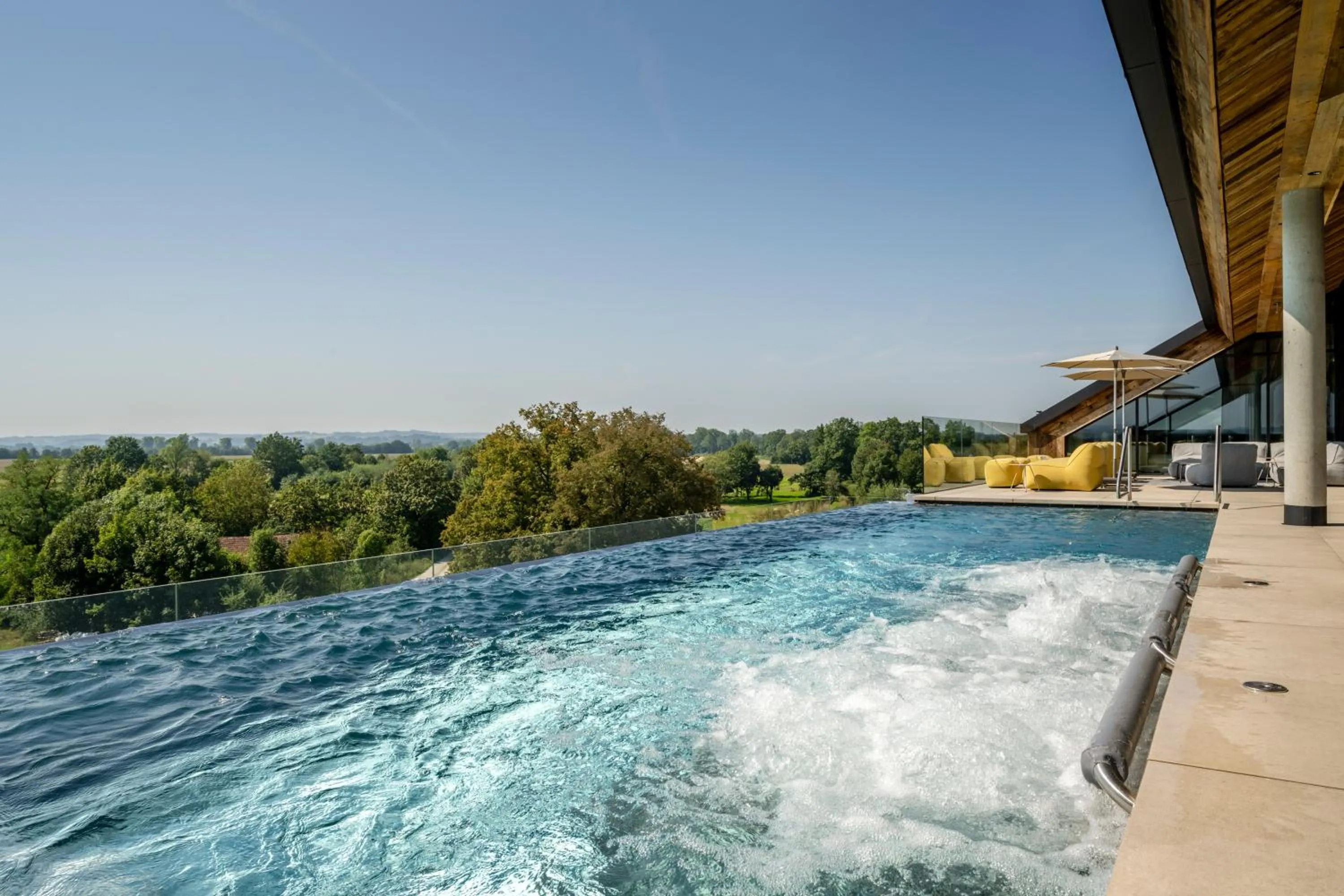 Natural landscape in Wellness & Thermal Retreat Das Mühlbach