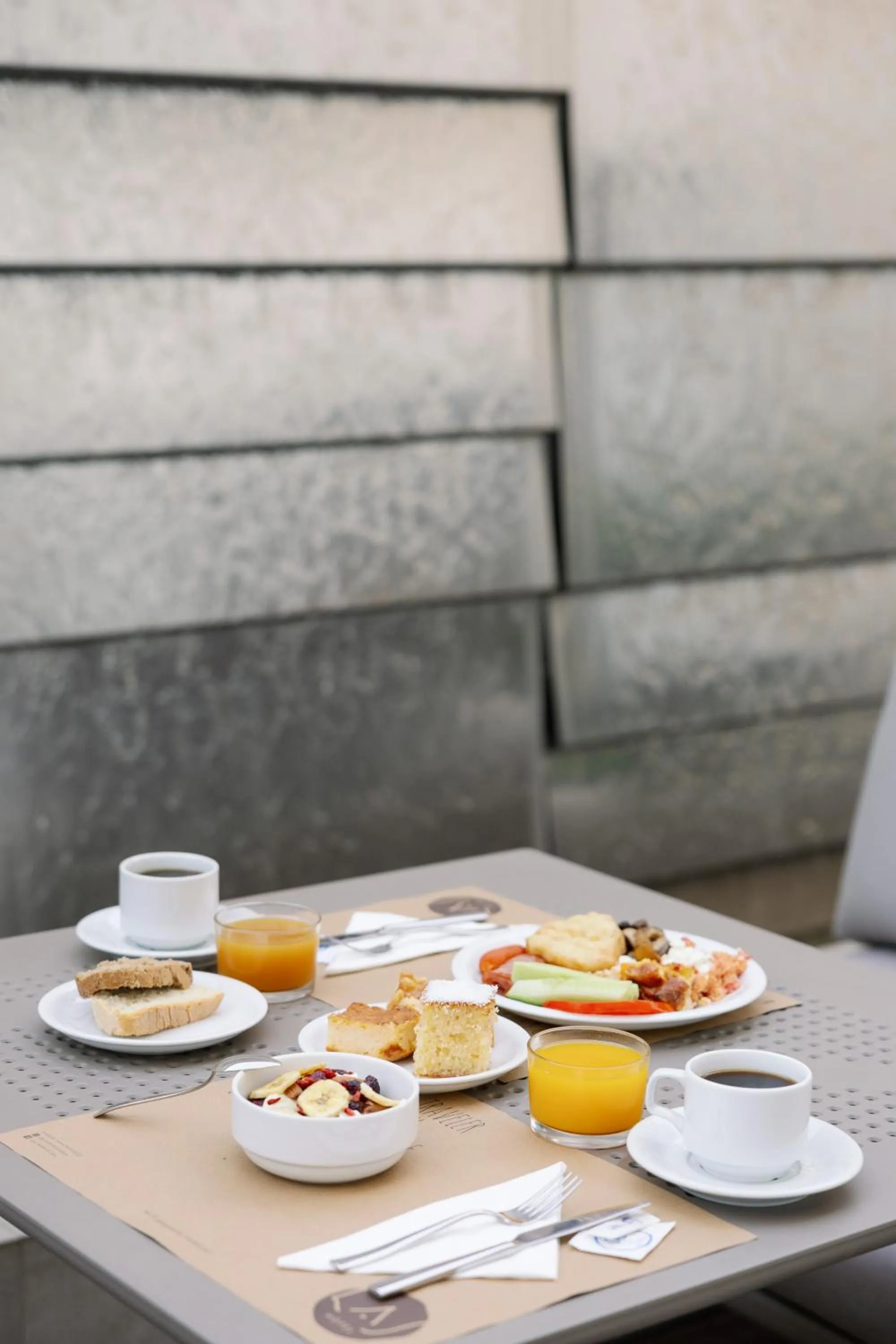 Breakfast in LAS HOTEL & SPA