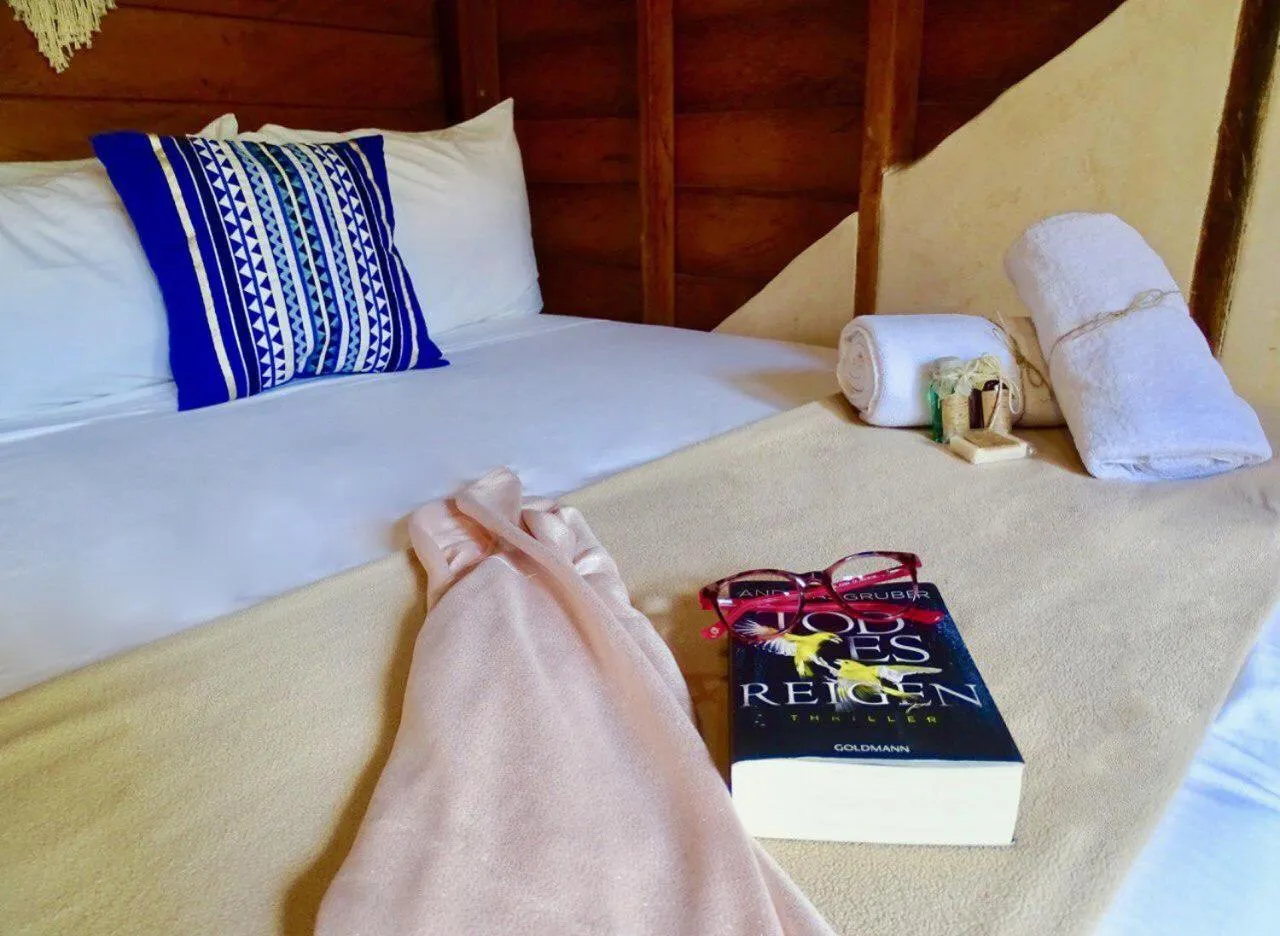 Photo of the whole room, Bed in Coconut by ÓOL Hotels