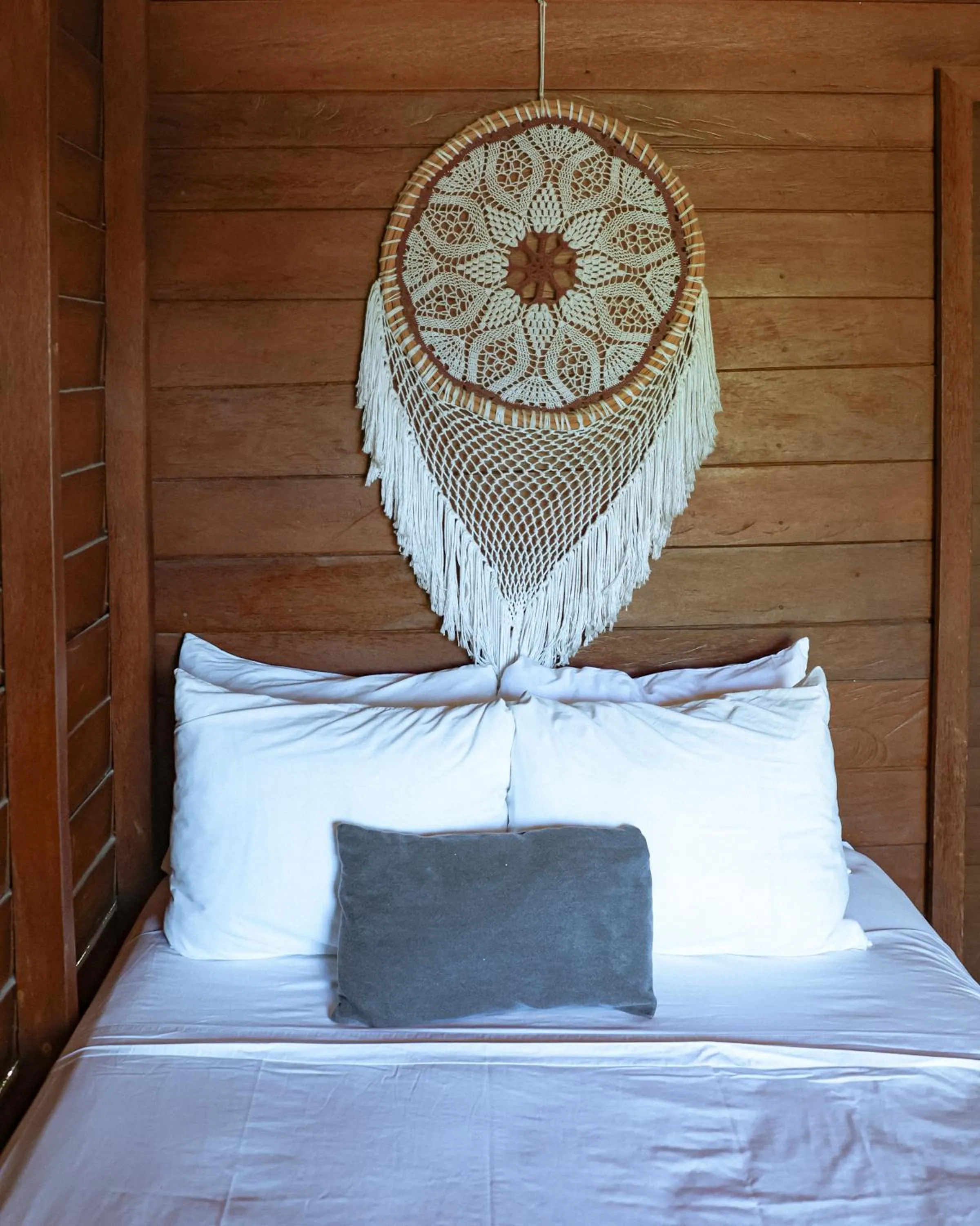 Bed in Coconut by ÓOL Hotels