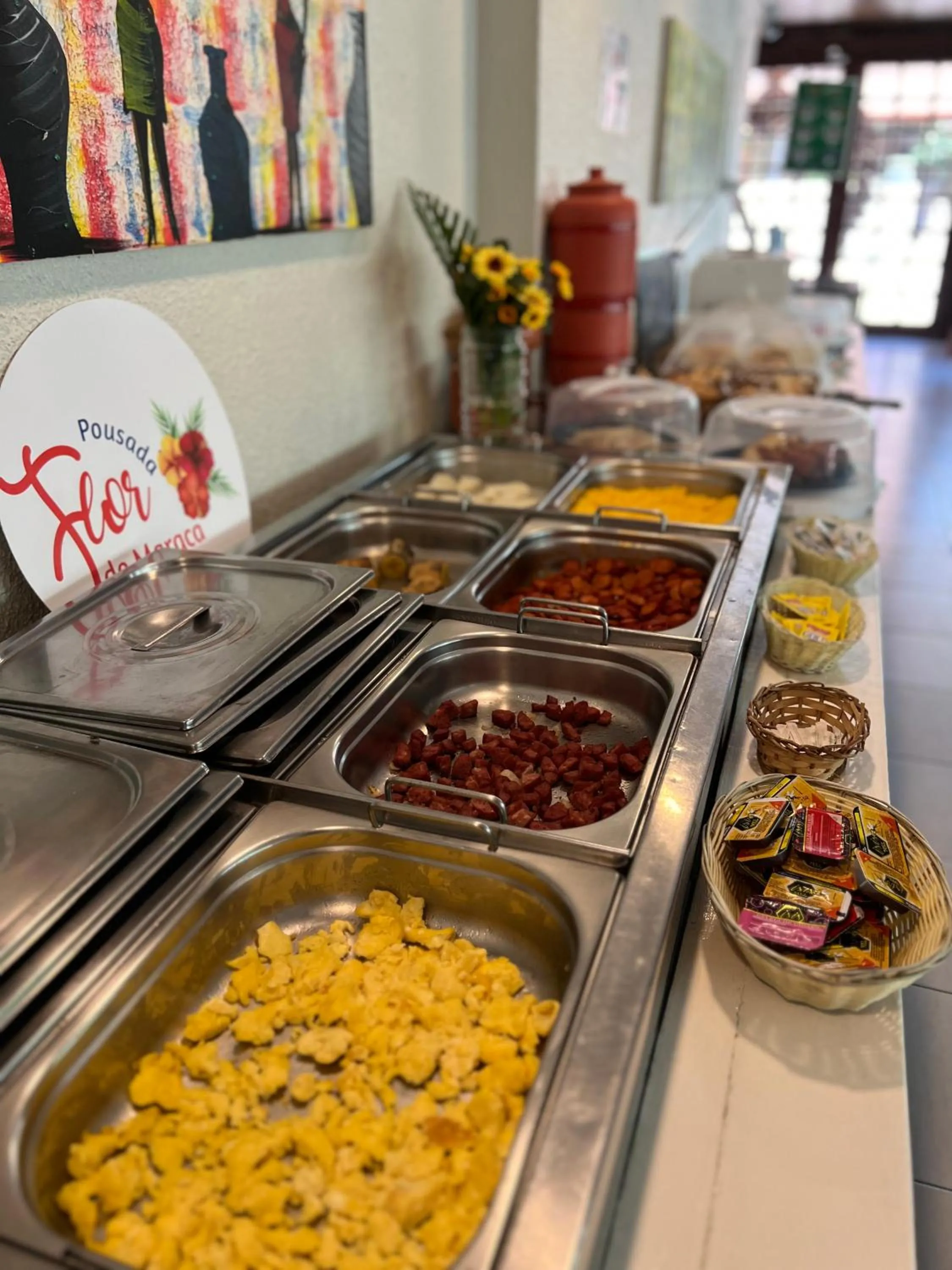 Buffet breakfast in Pousada Flor de Maraca