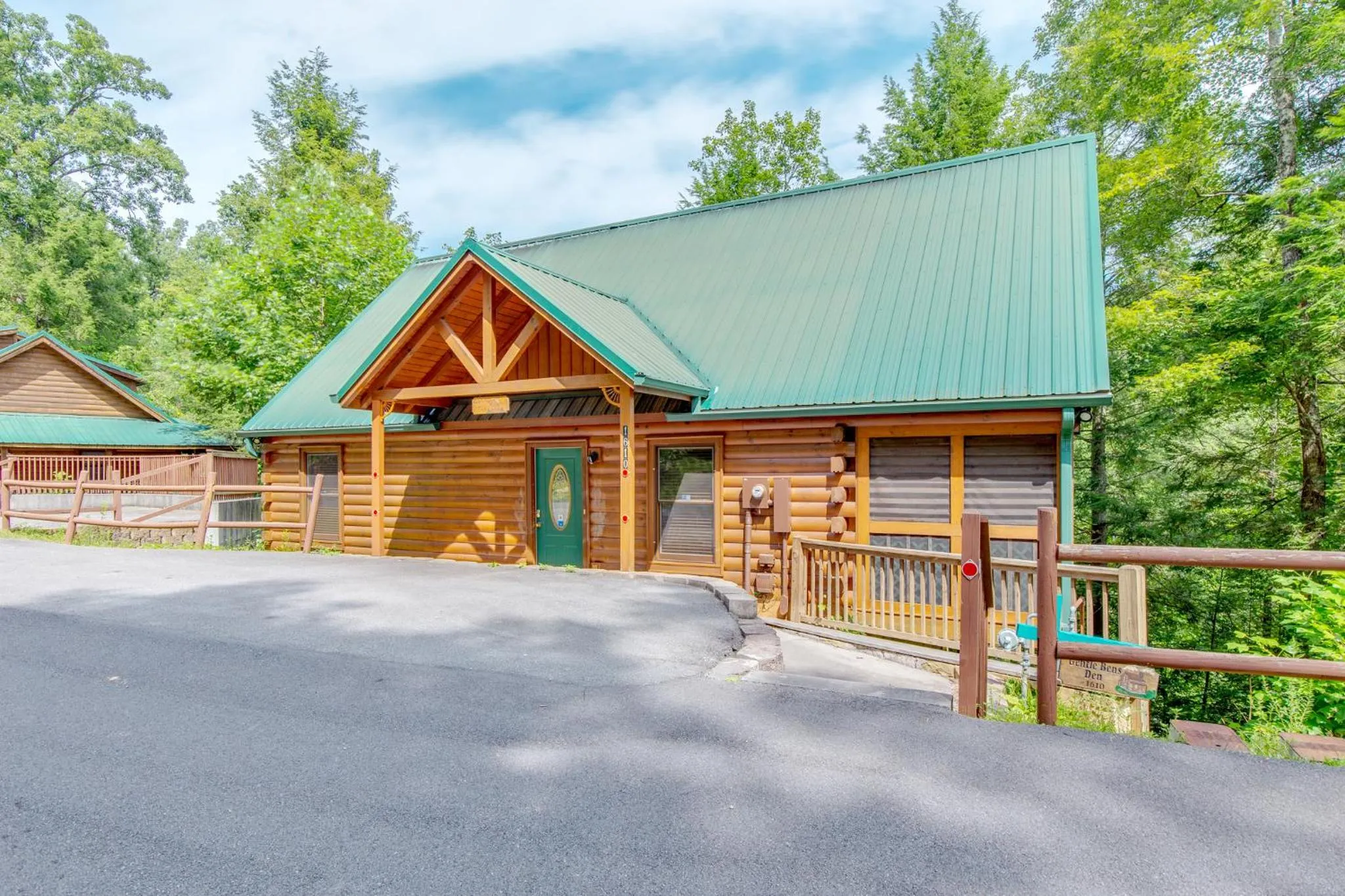 Property building in Gentle Bens Den