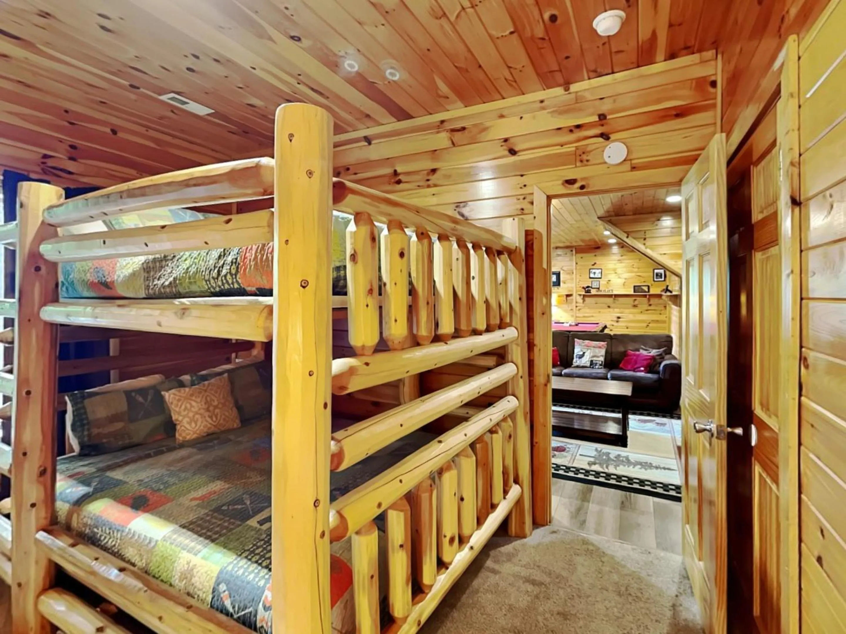 Bed in Apple Bear Lodge