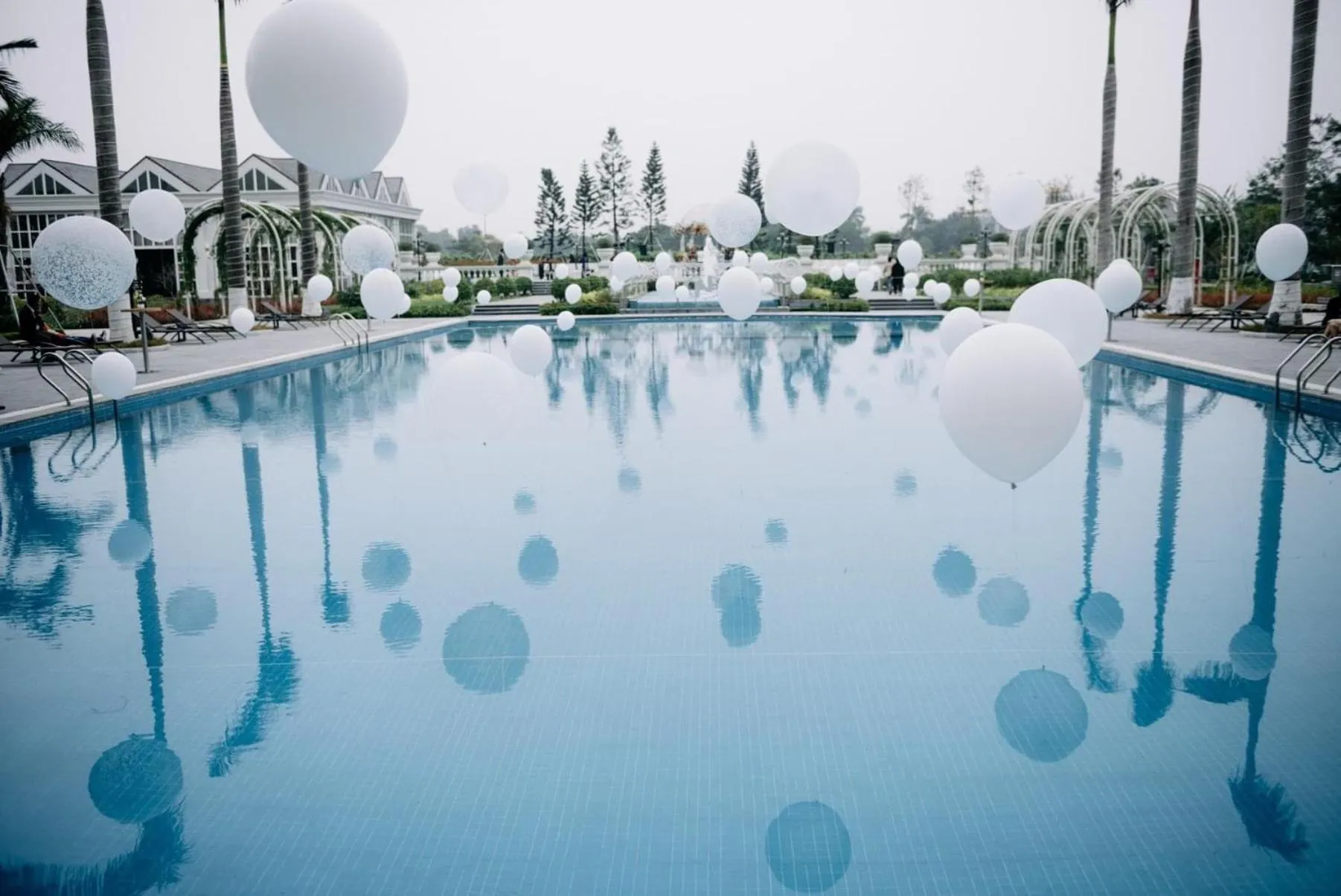 Swimming pool in Nam Cuong Nam Dinh Hotel