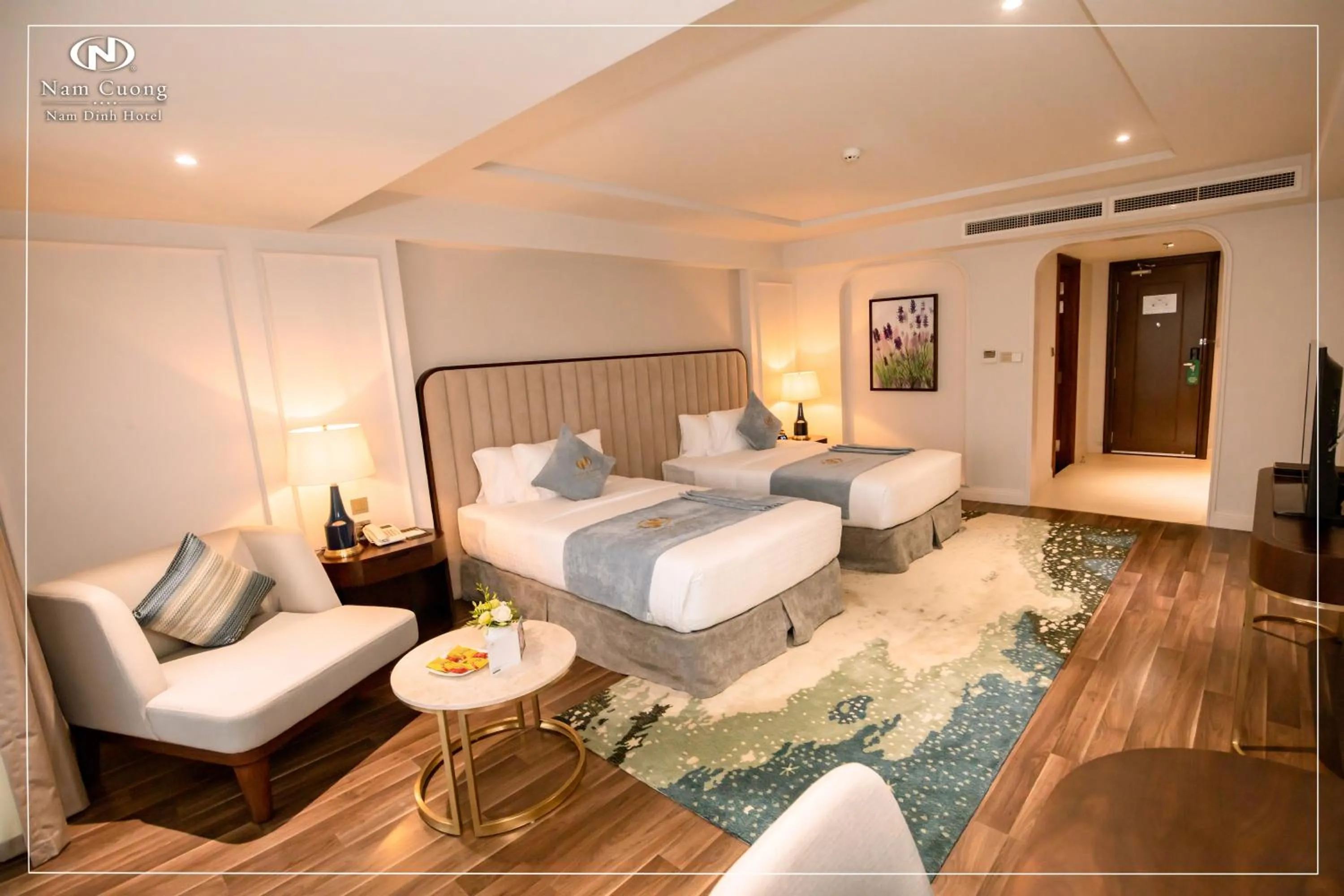 Photo of the whole room, Bed in Nam Cuong Nam Dinh Hotel