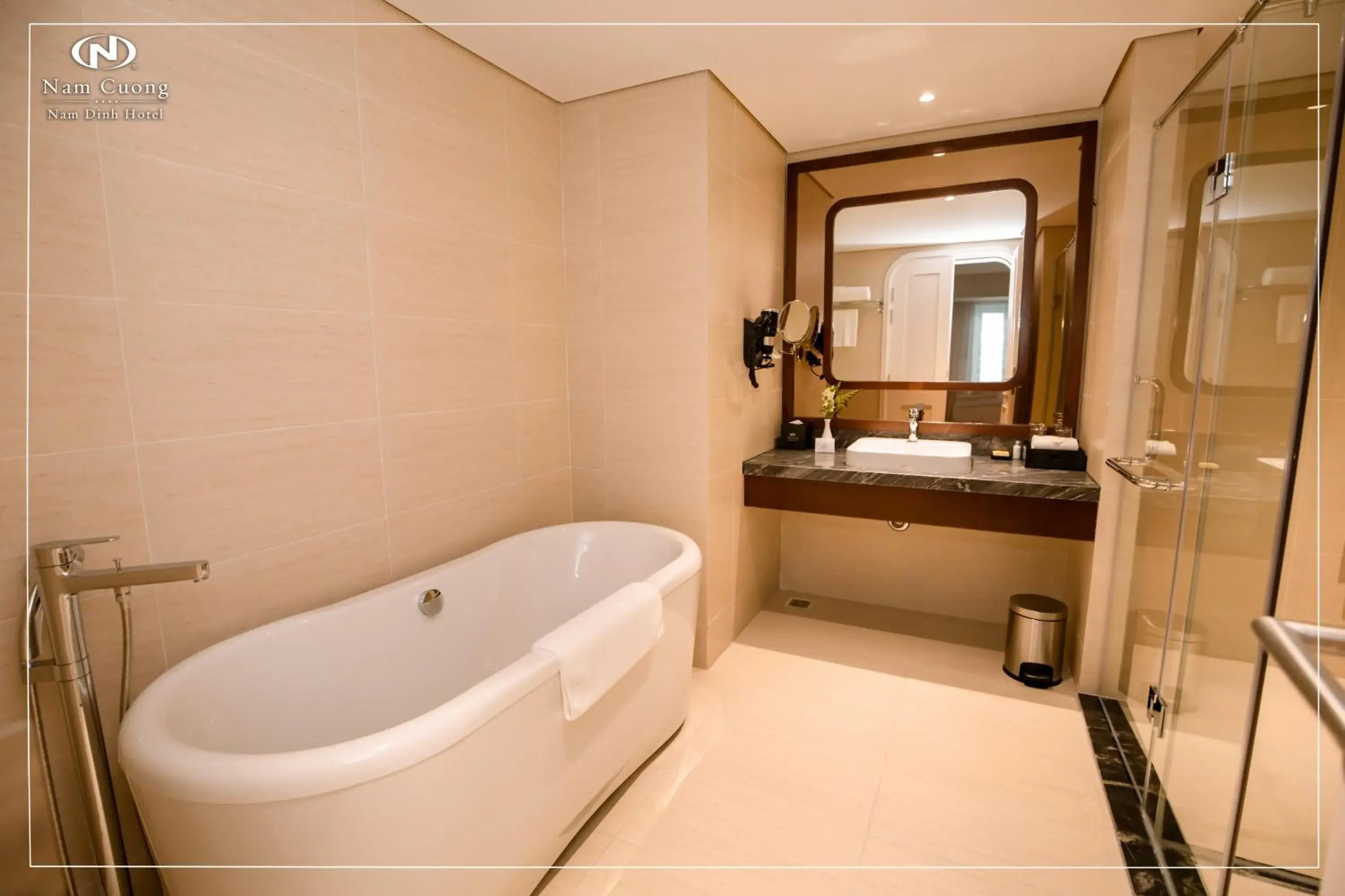 Bathroom in Nam Cuong Nam Dinh Hotel Bathroom in Nam Cuong Nam Dinh Hotel