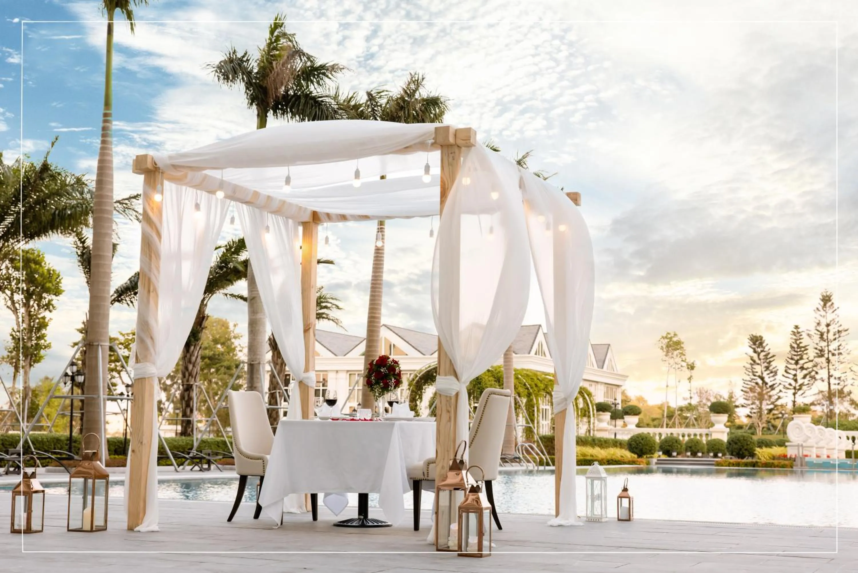 Restaurant/places to eat in Nam Cuong Nam Dinh Hotel