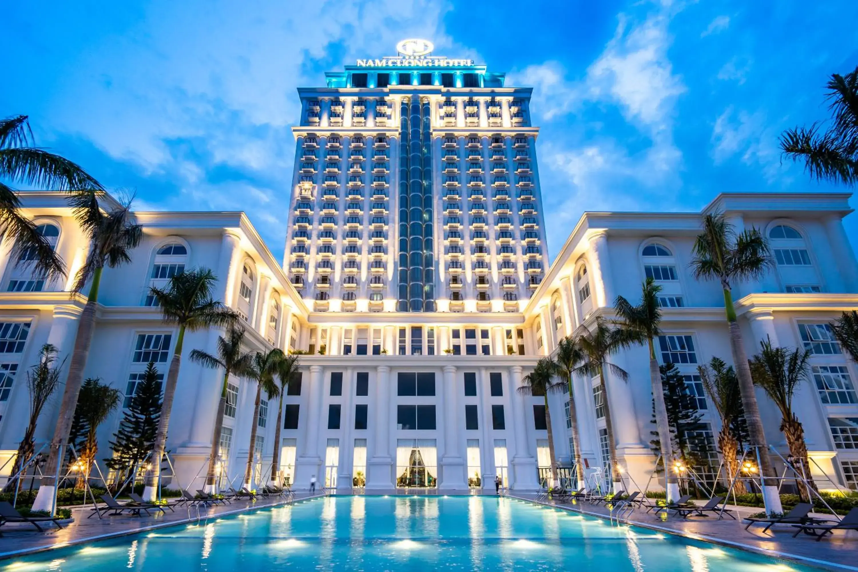 Property building in Nam Cuong Nam Dinh Hotel Property building in Nam Cuong Nam Dinh Hotel