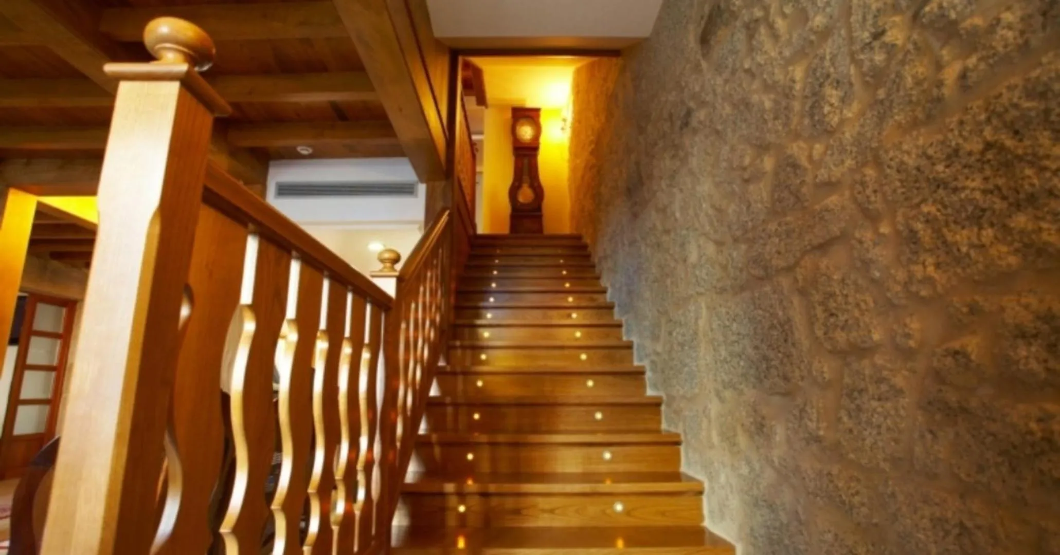 Toilet in Hotel Vila do Val