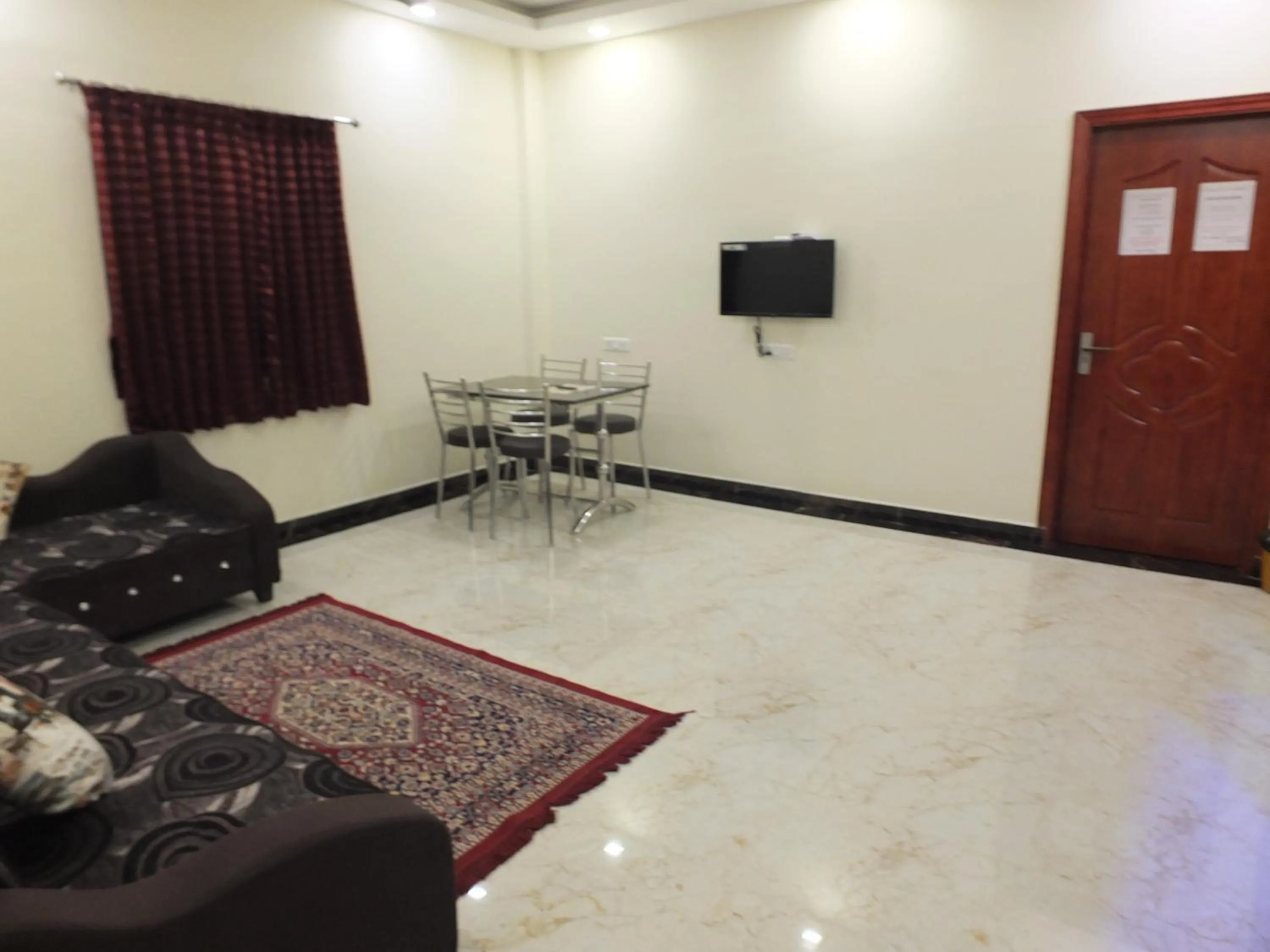 Living room in Sushmika Resorts Inn