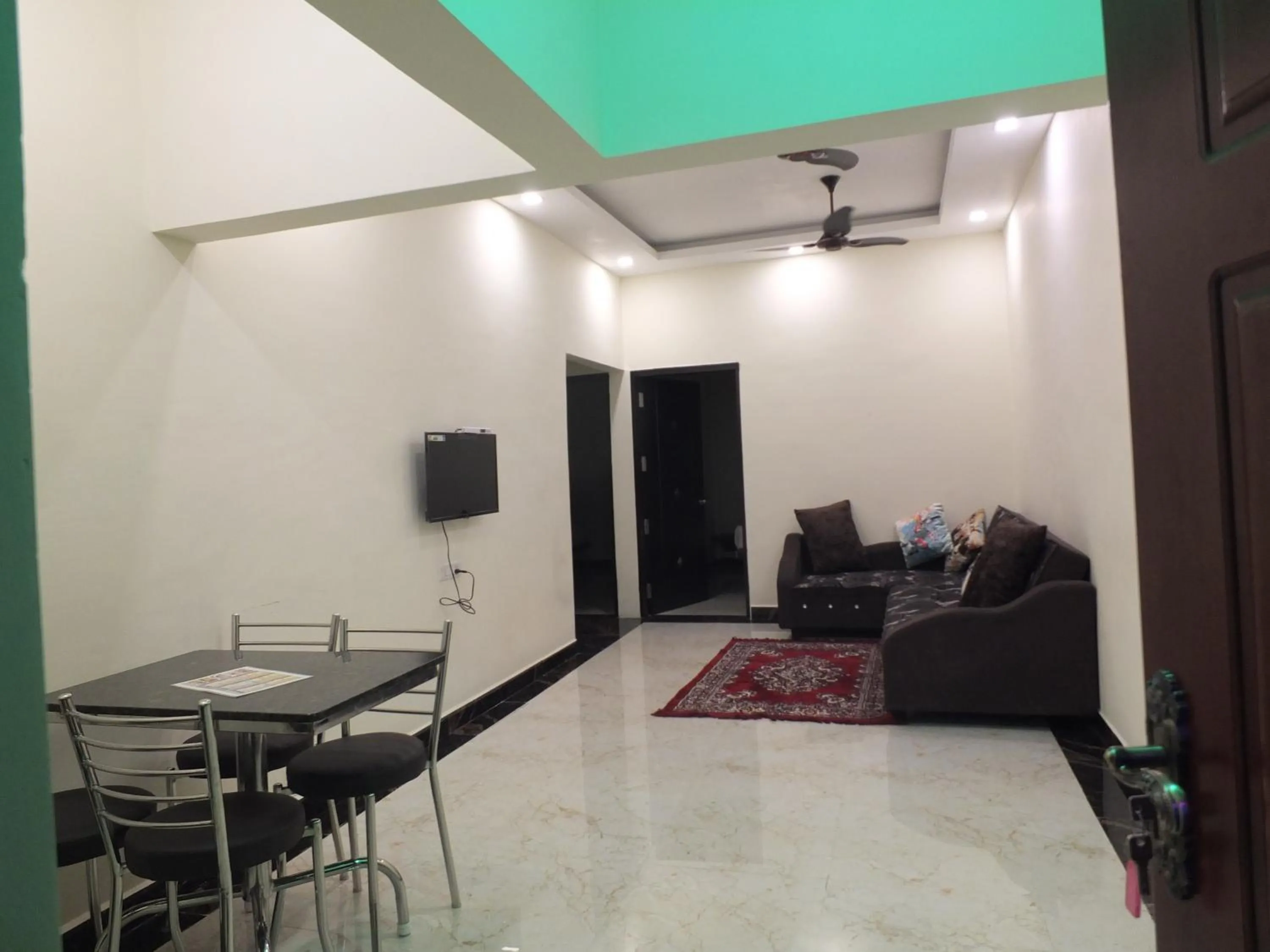 Living room in Sushmika Resorts Inn
