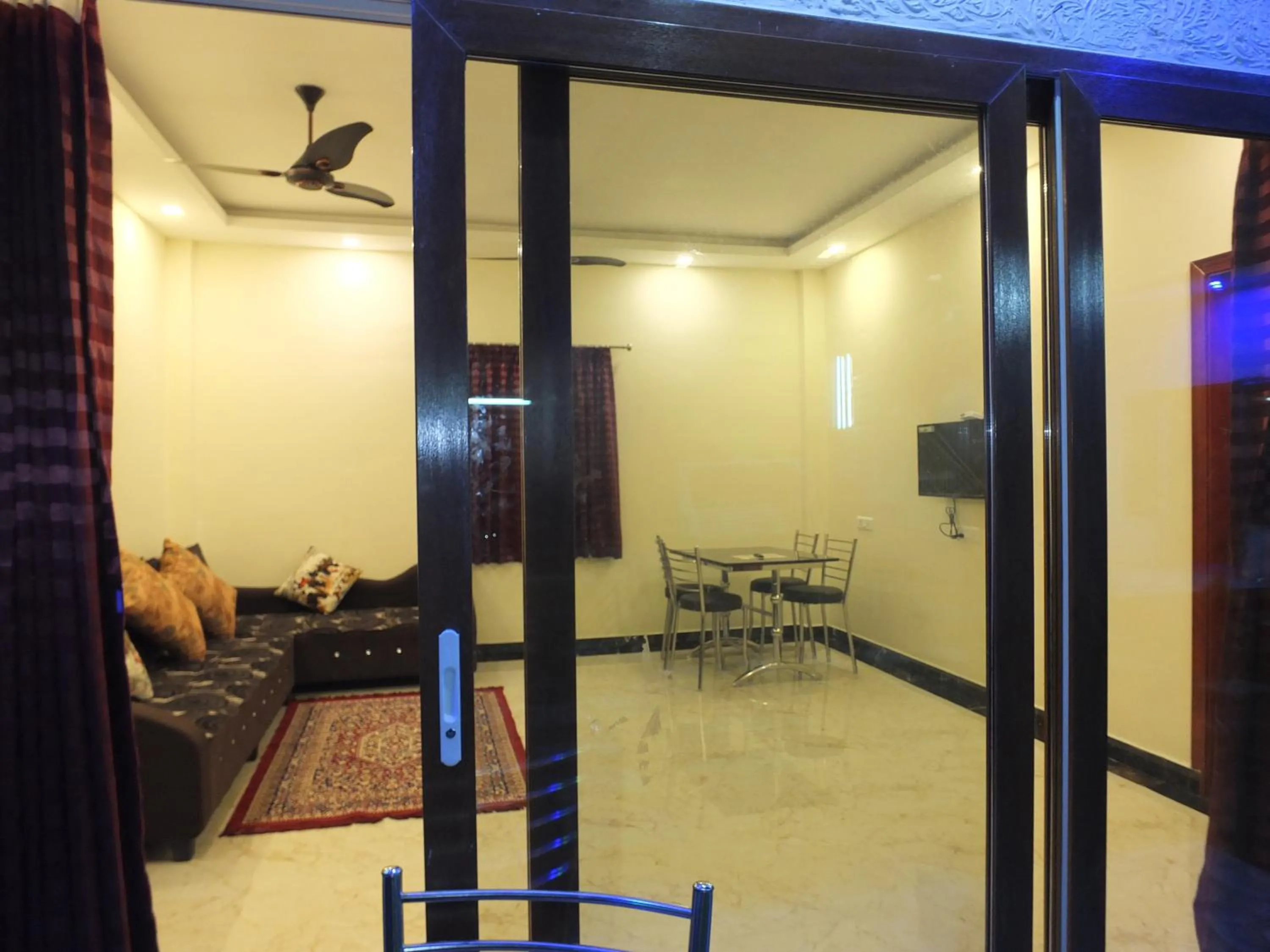 Sushmika Resorts Inn