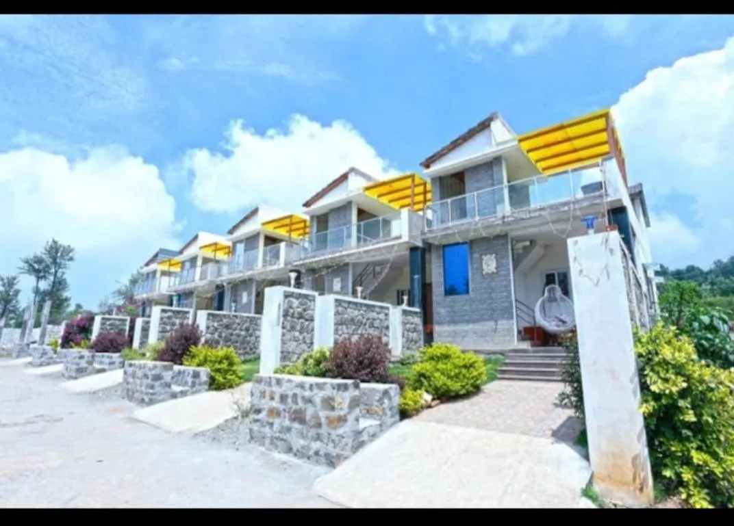 Sushmika Resorts Inn