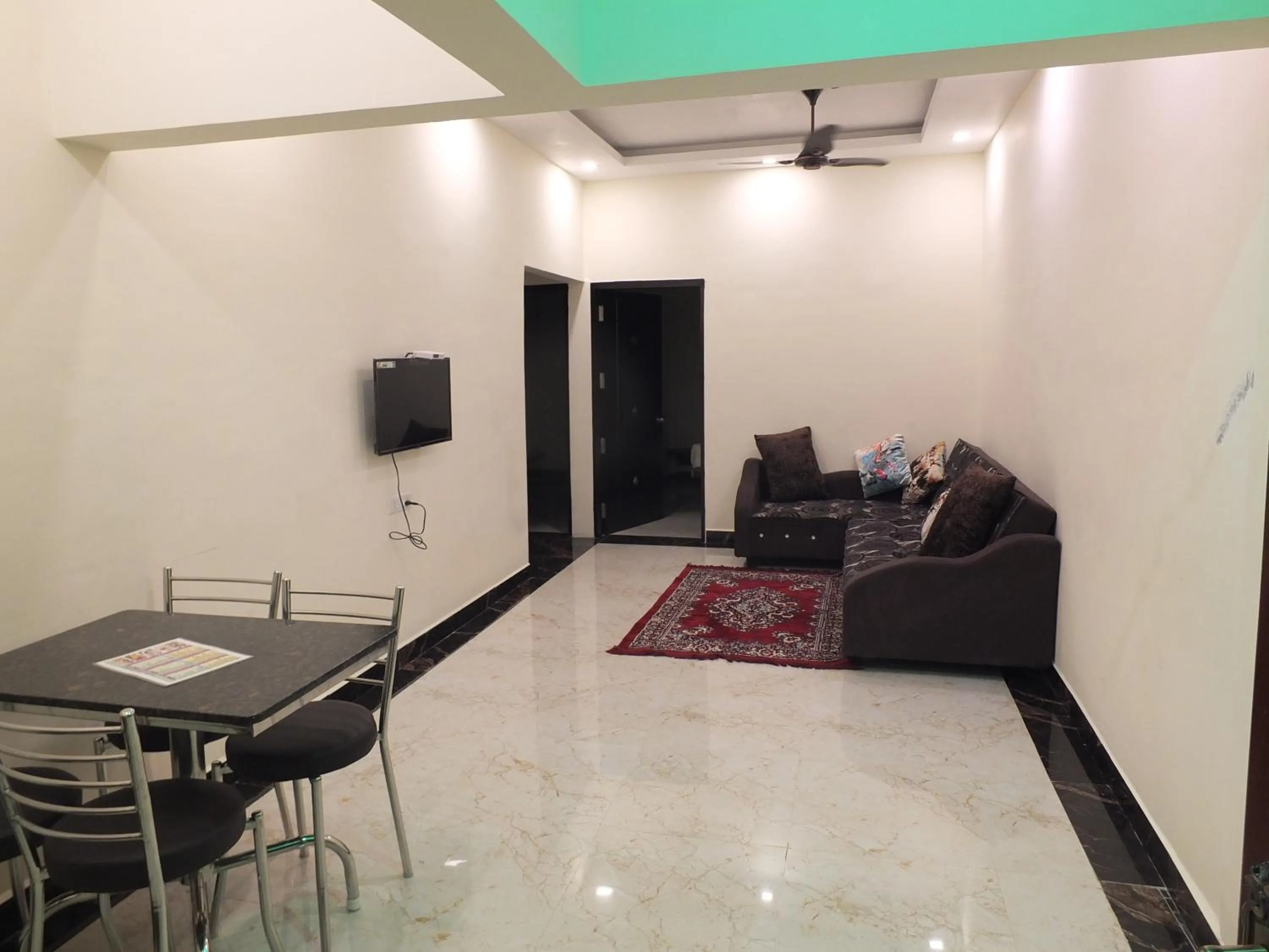 Sushmika Resorts Inn