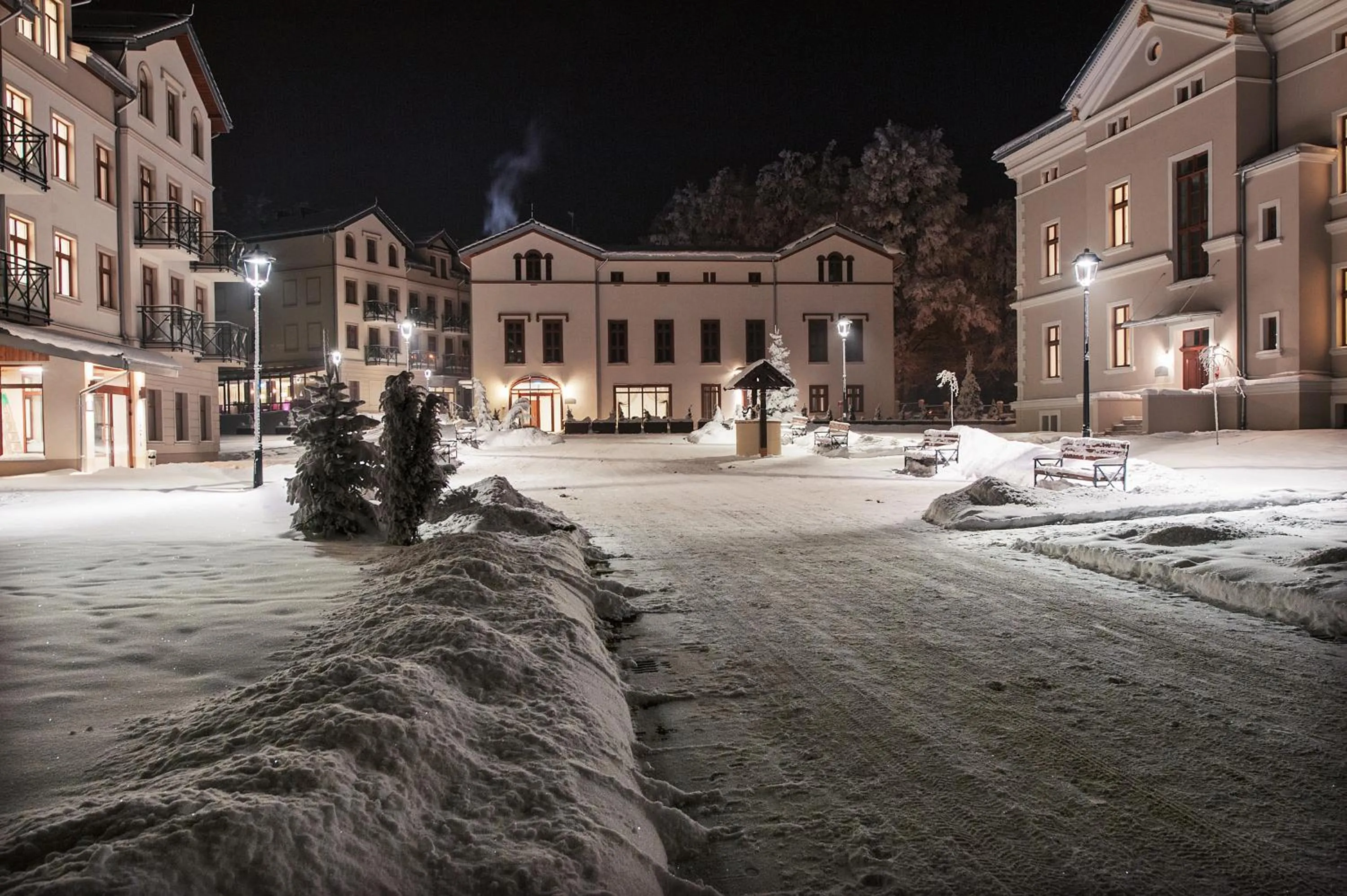 Property building in Cottonina Hotel & Mineral SPA Resort