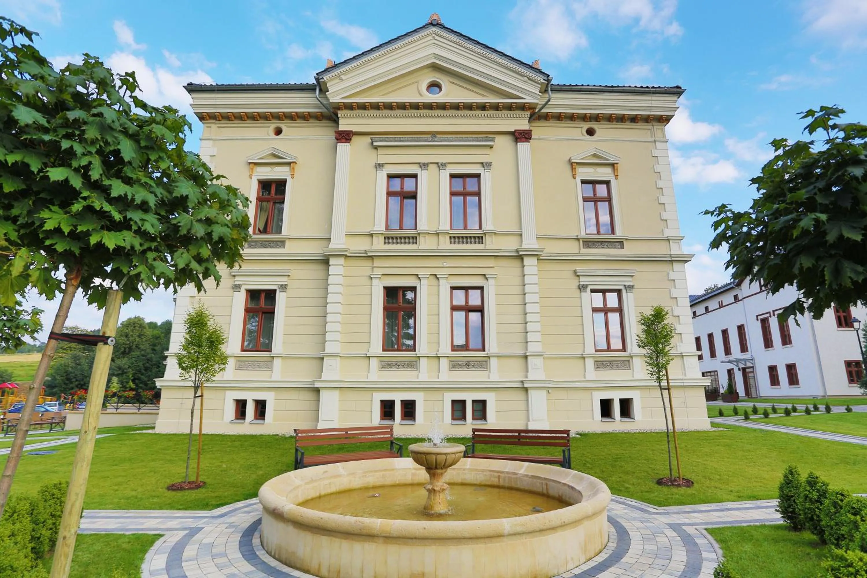 Facade/entrance in Cottonina Hotel & Mineral SPA Resort