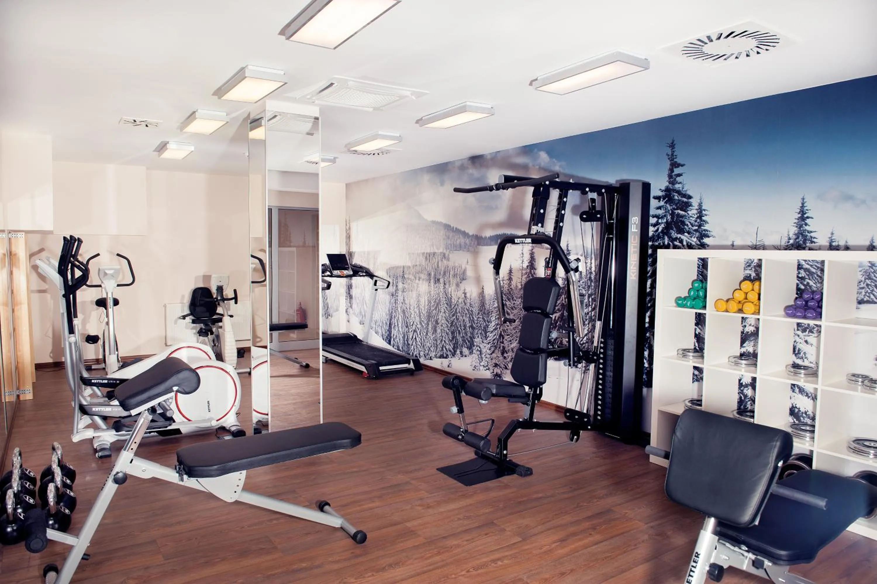 Fitness centre/facilities in Cottonina Hotel & Mineral SPA Resort