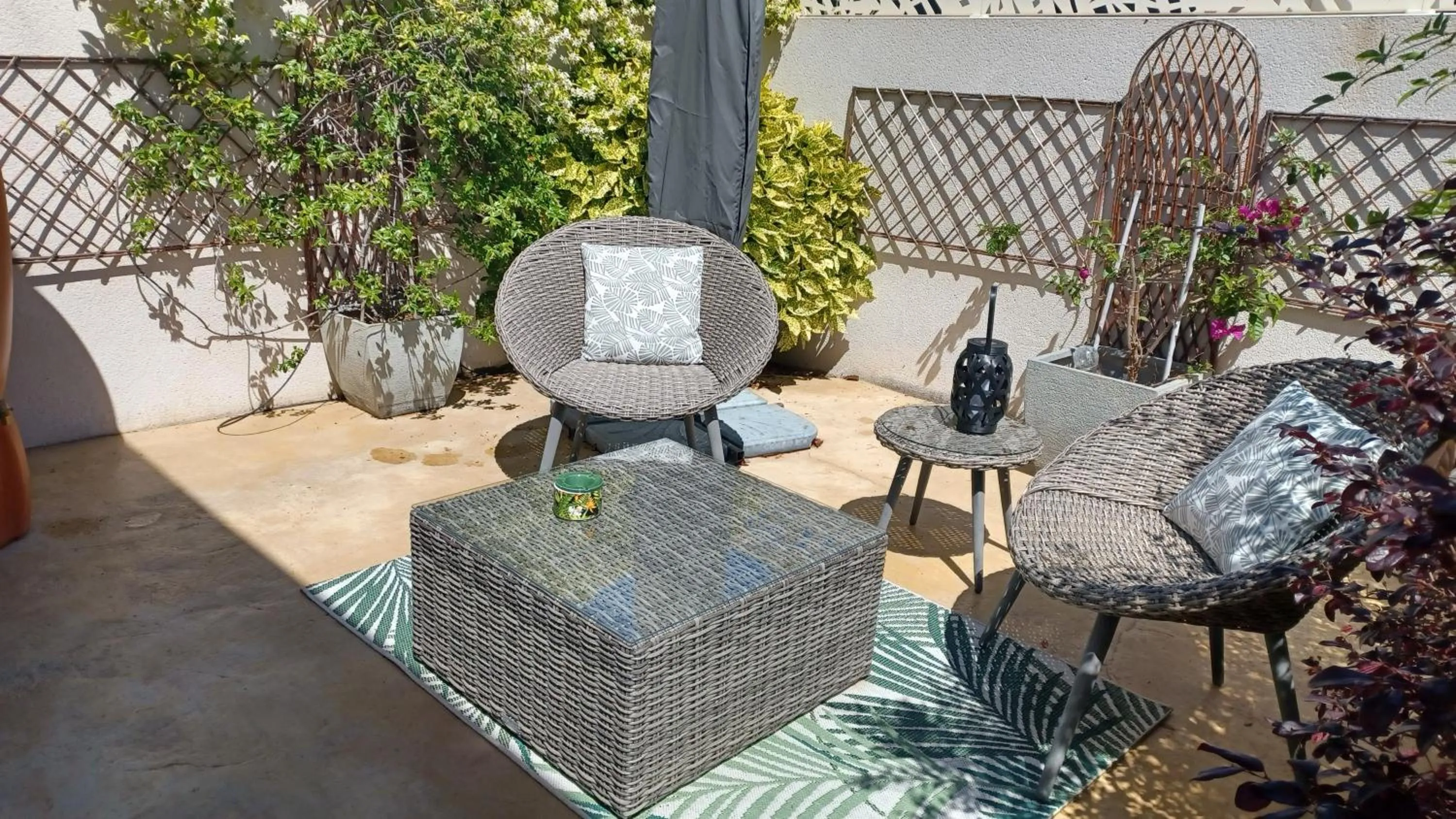 Patio in RUE DU BAC chambre d hôtes adultes only