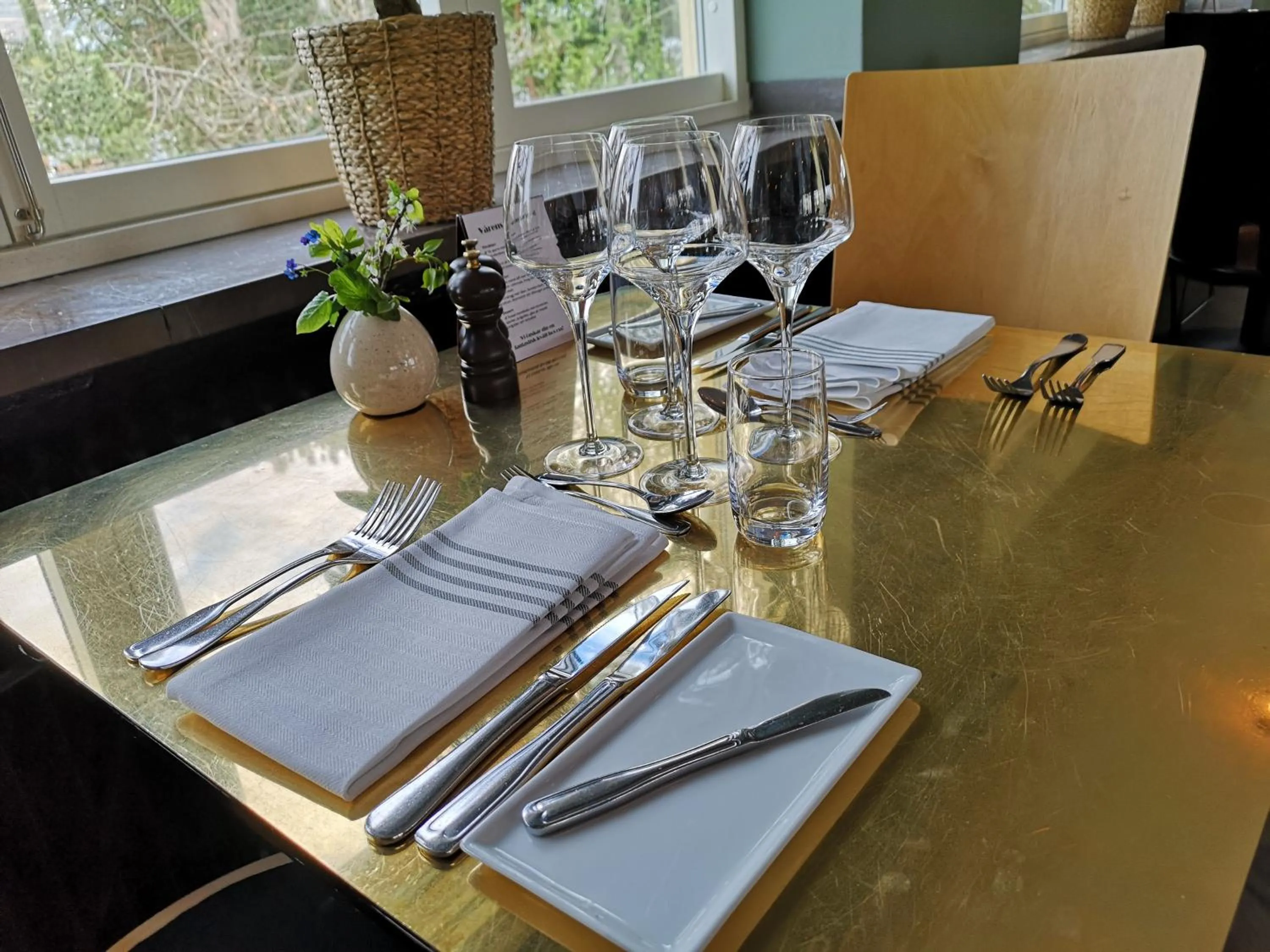 Restaurant/places to eat in Hotell Kristina