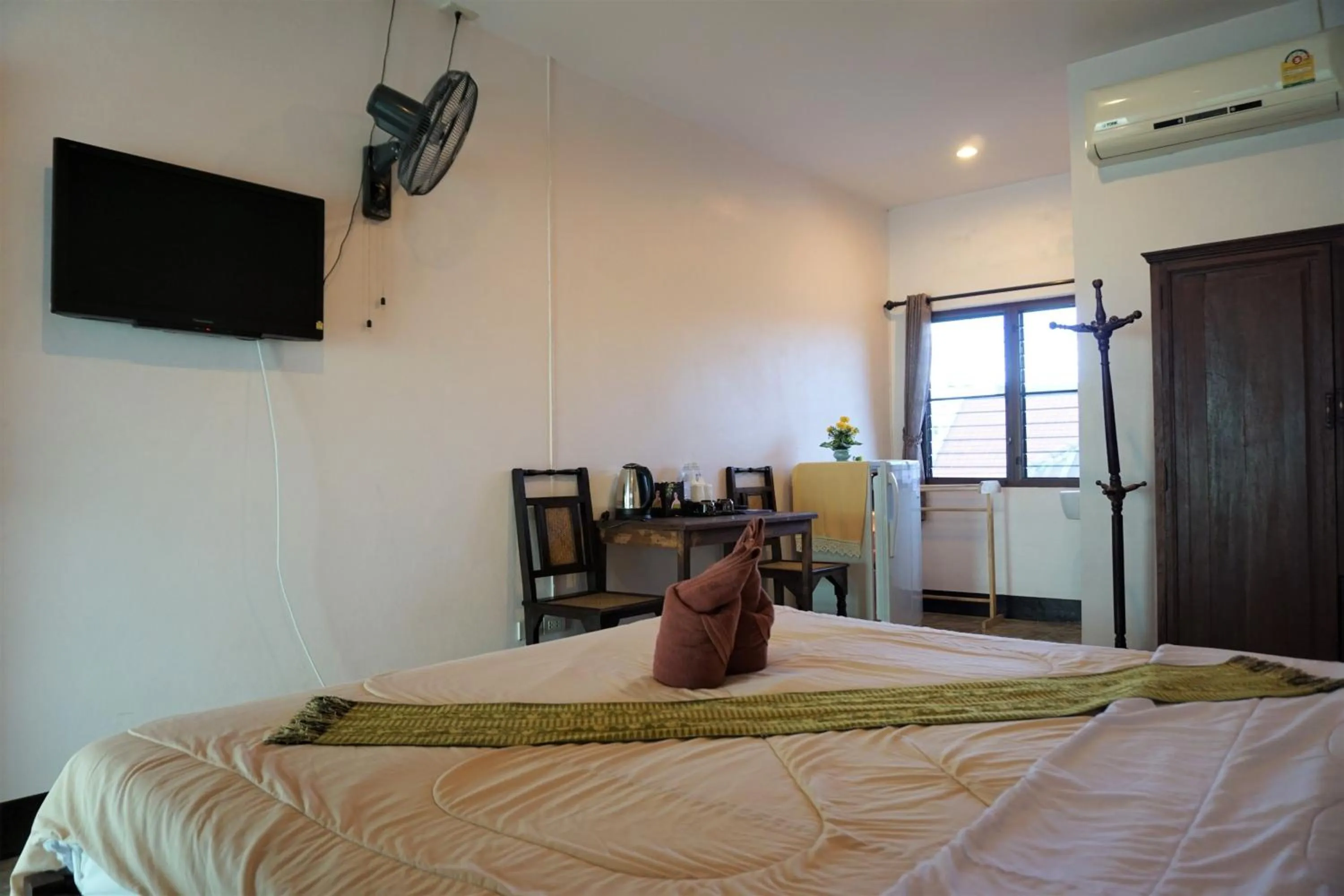 Bedroom, Bed in My Mum Home, SHA Plus Certified