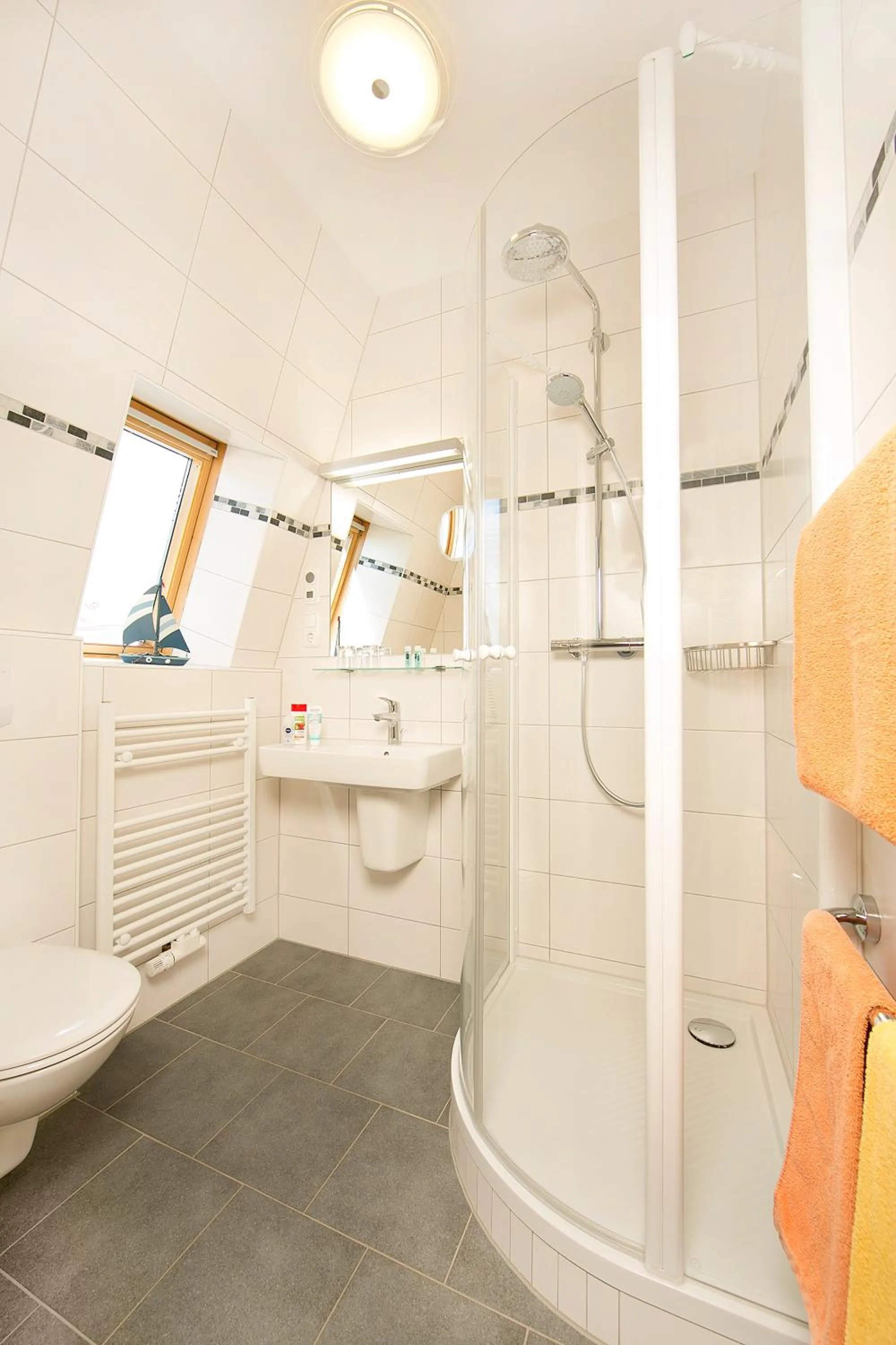 Bathroom in Ferienhotel Bernstein