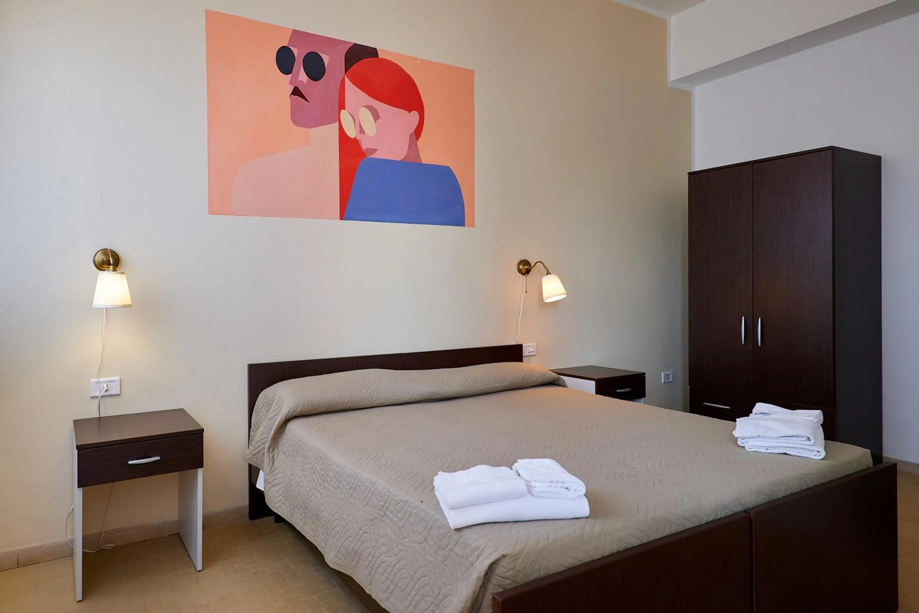 Bed in Soleē, Family Holidays & Hostelling