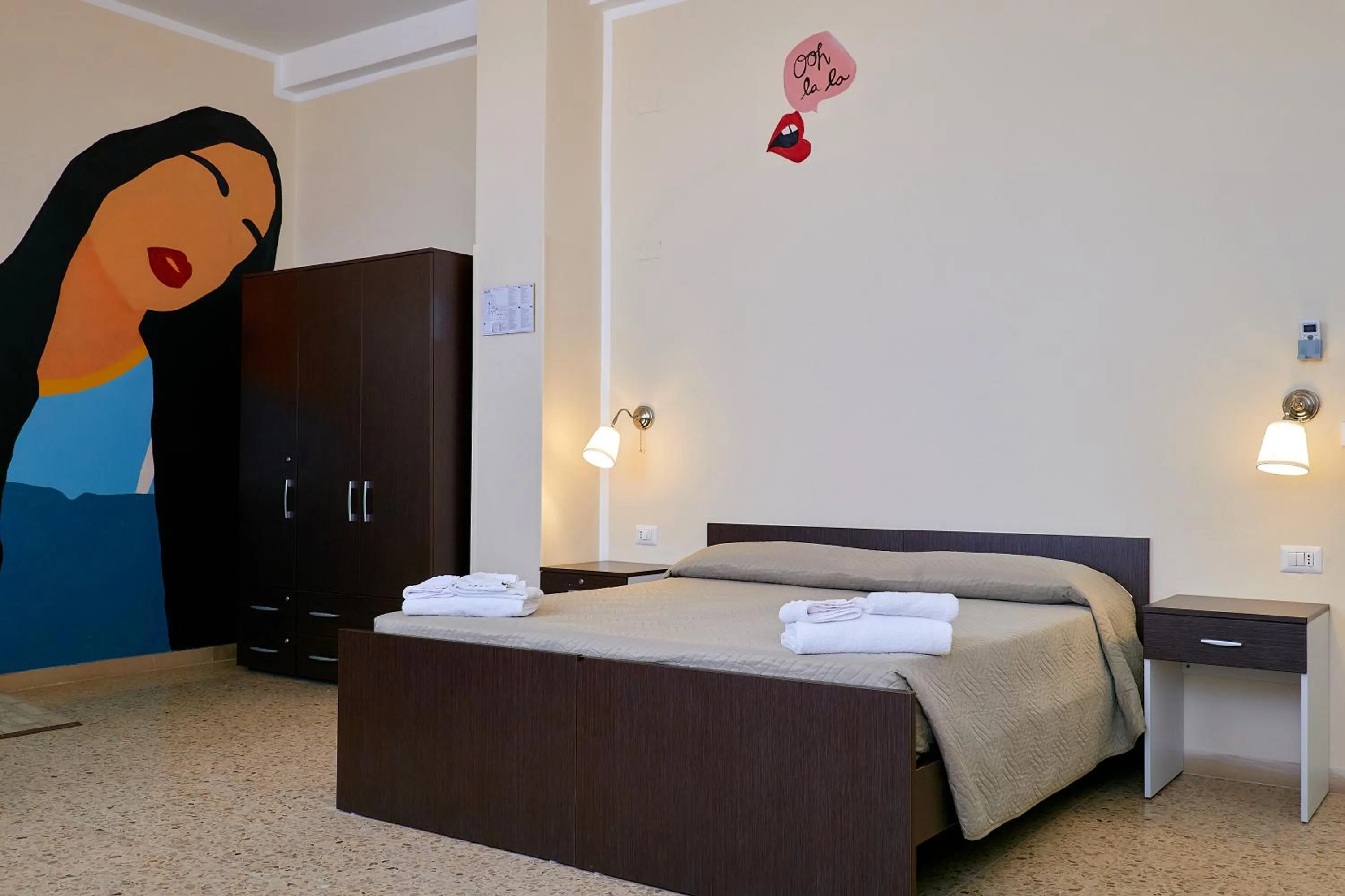 Bed in Soleē, Family Holidays & Hostelling
