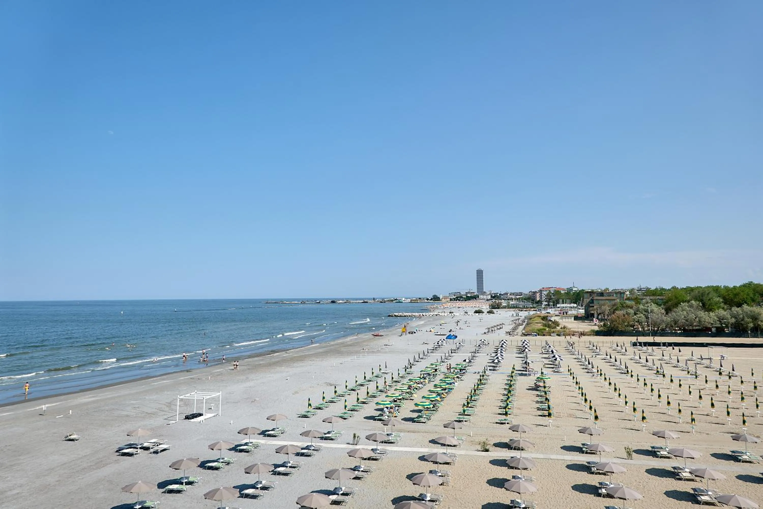 Soleē, Family Holidays & Hostelling