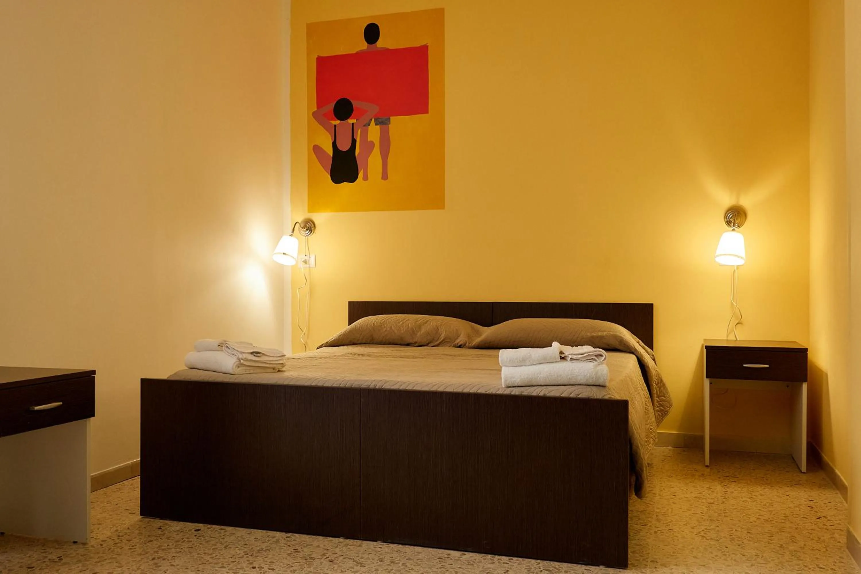 Bed in Soleē, Family Holidays & Hostelling