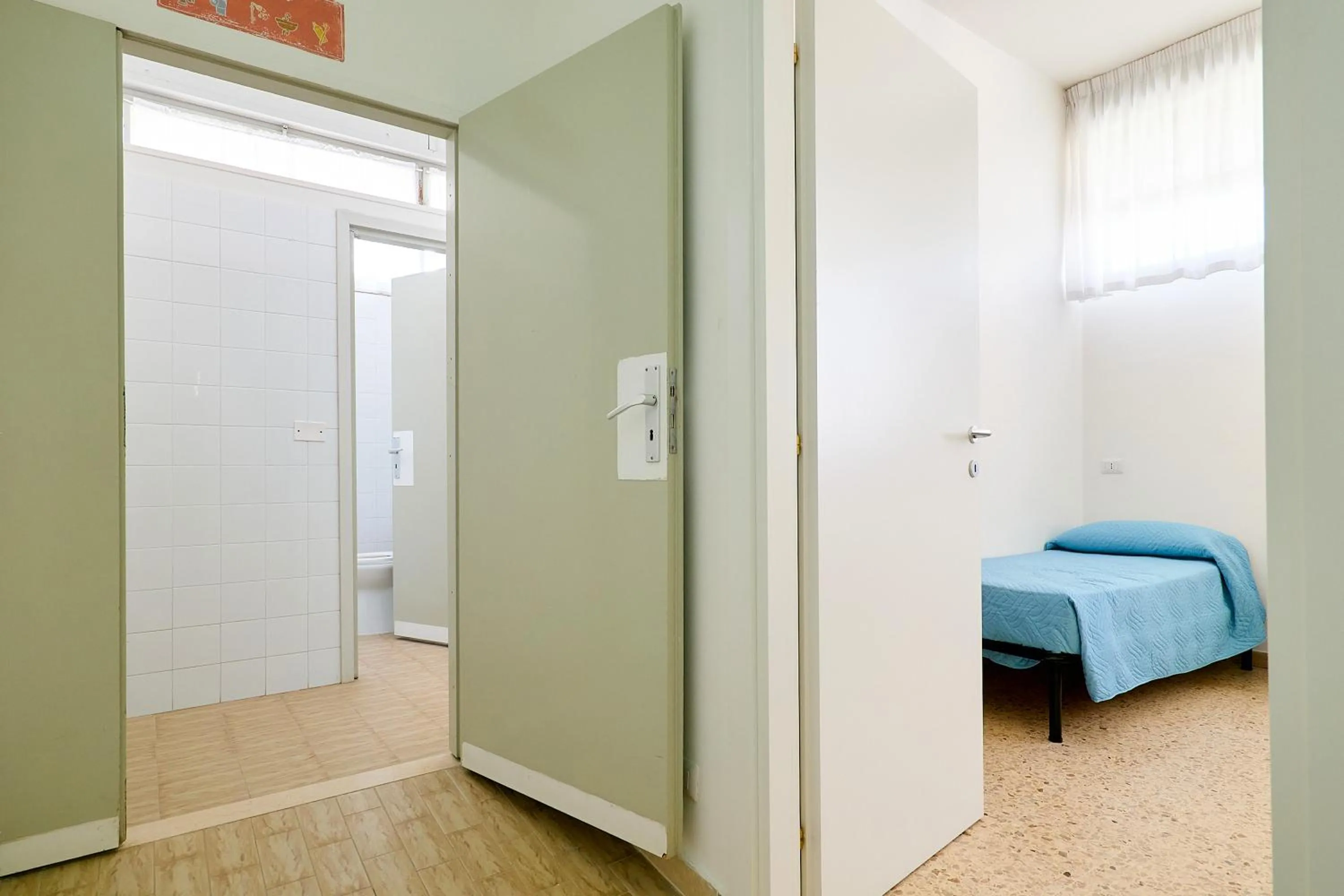 Bed in Soleē, Family Holidays & Hostelling