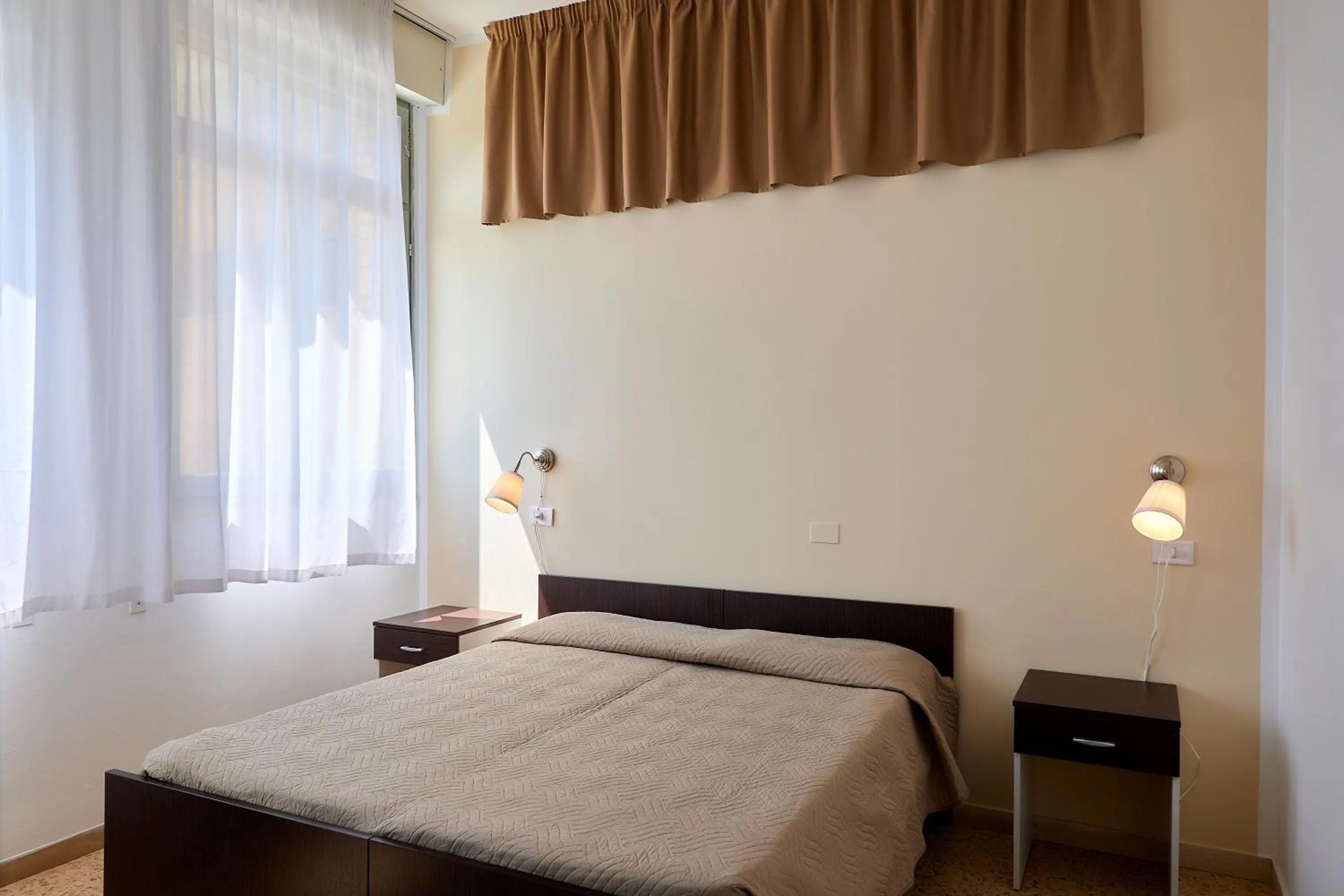 Bed in Soleē, Family Holidays & Hostelling