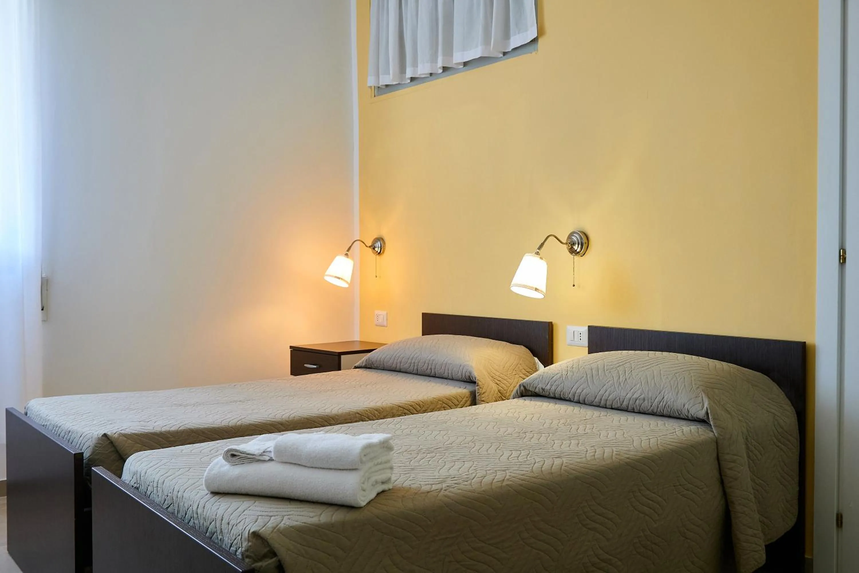 Bed in Soleē, Family Holidays & Hostelling