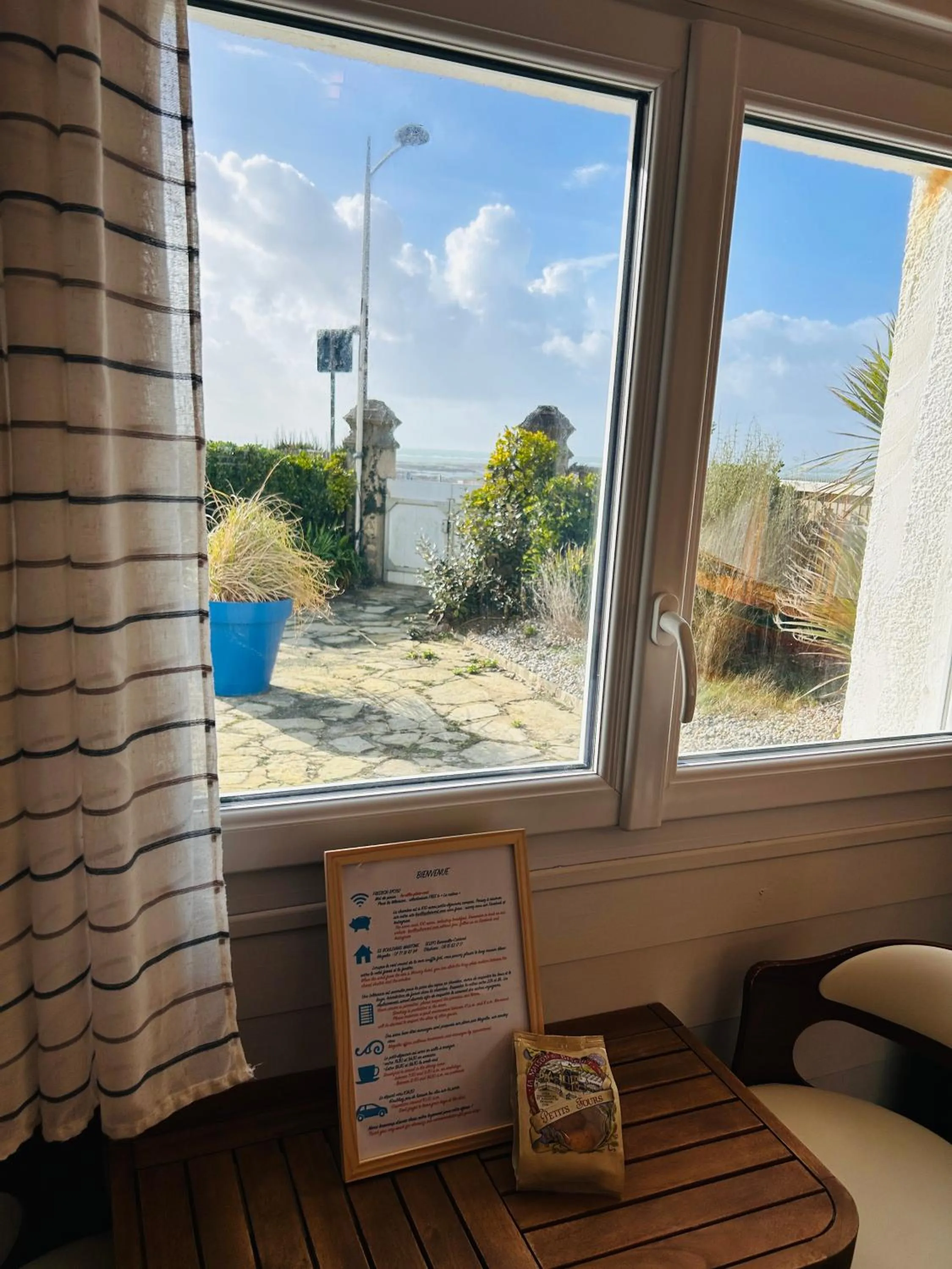 Sea view in "La Cabine" côté mer et côté jardin à la VILLA PLEIN VENT