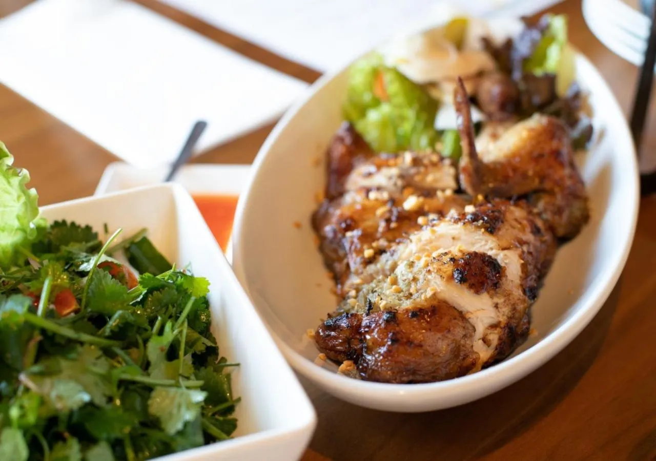 Restaurant/places to eat in HOTORI no HOTEL BAN