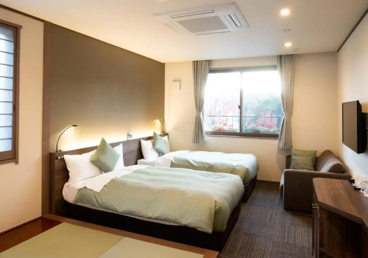 Photo of the whole room, Bed in HOTORI no HOTEL BAN Photo of the whole room, Bed in HOTORI no HOTEL BAN