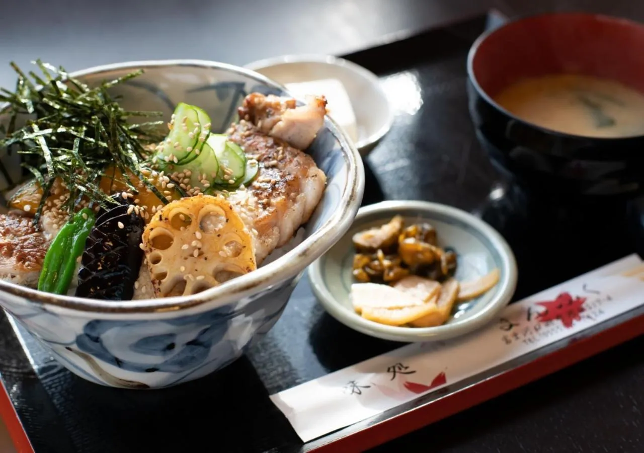 Restaurant/places to eat in HOTORI no HOTEL BAN