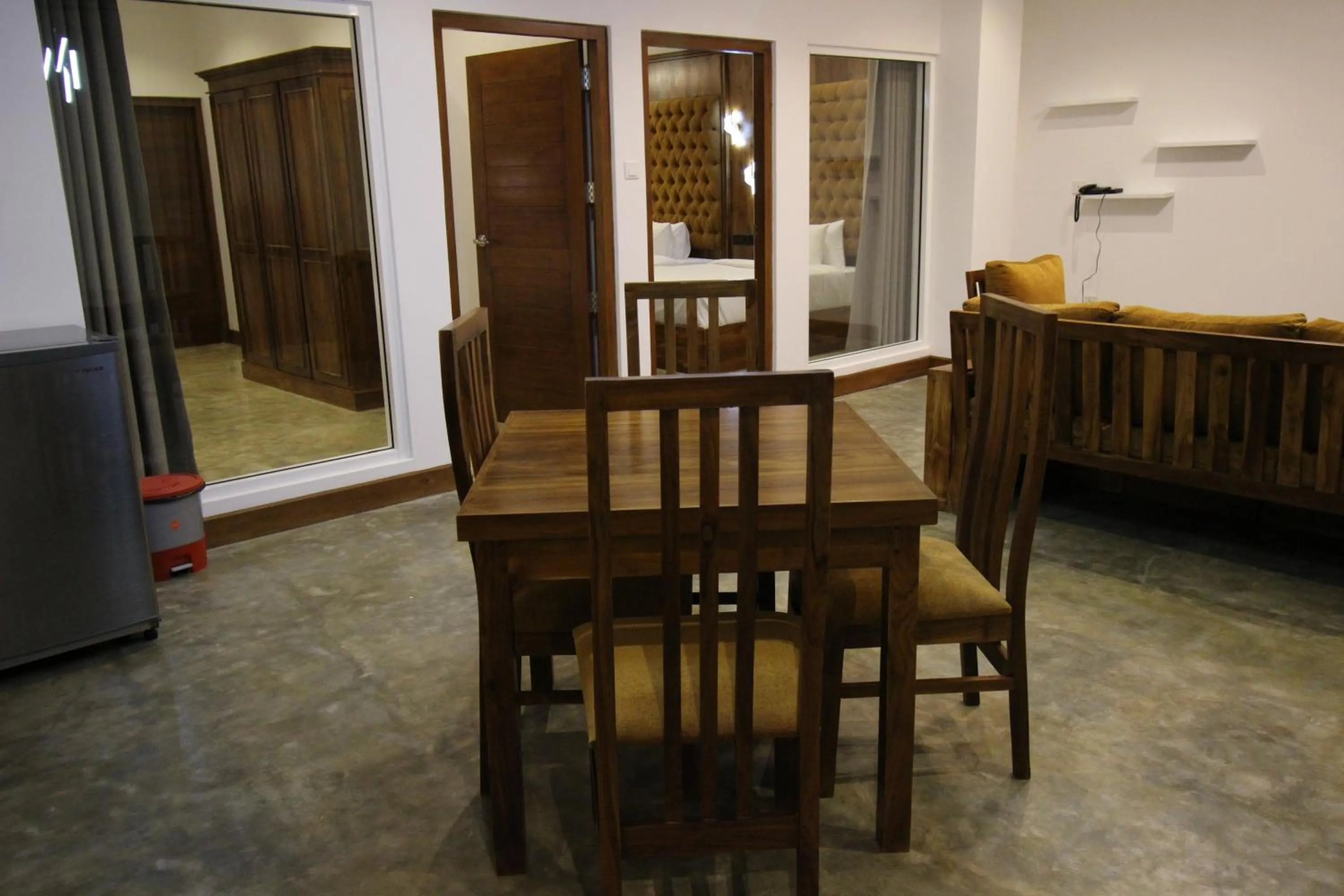 Living room in Hotel Refresh Blue