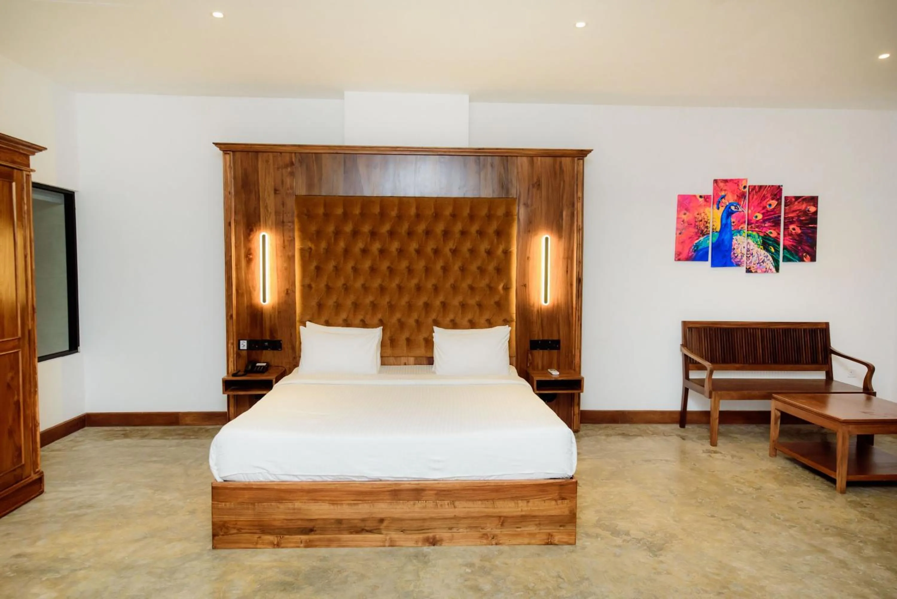 Bedroom, Bed in Hotel Refresh Blue