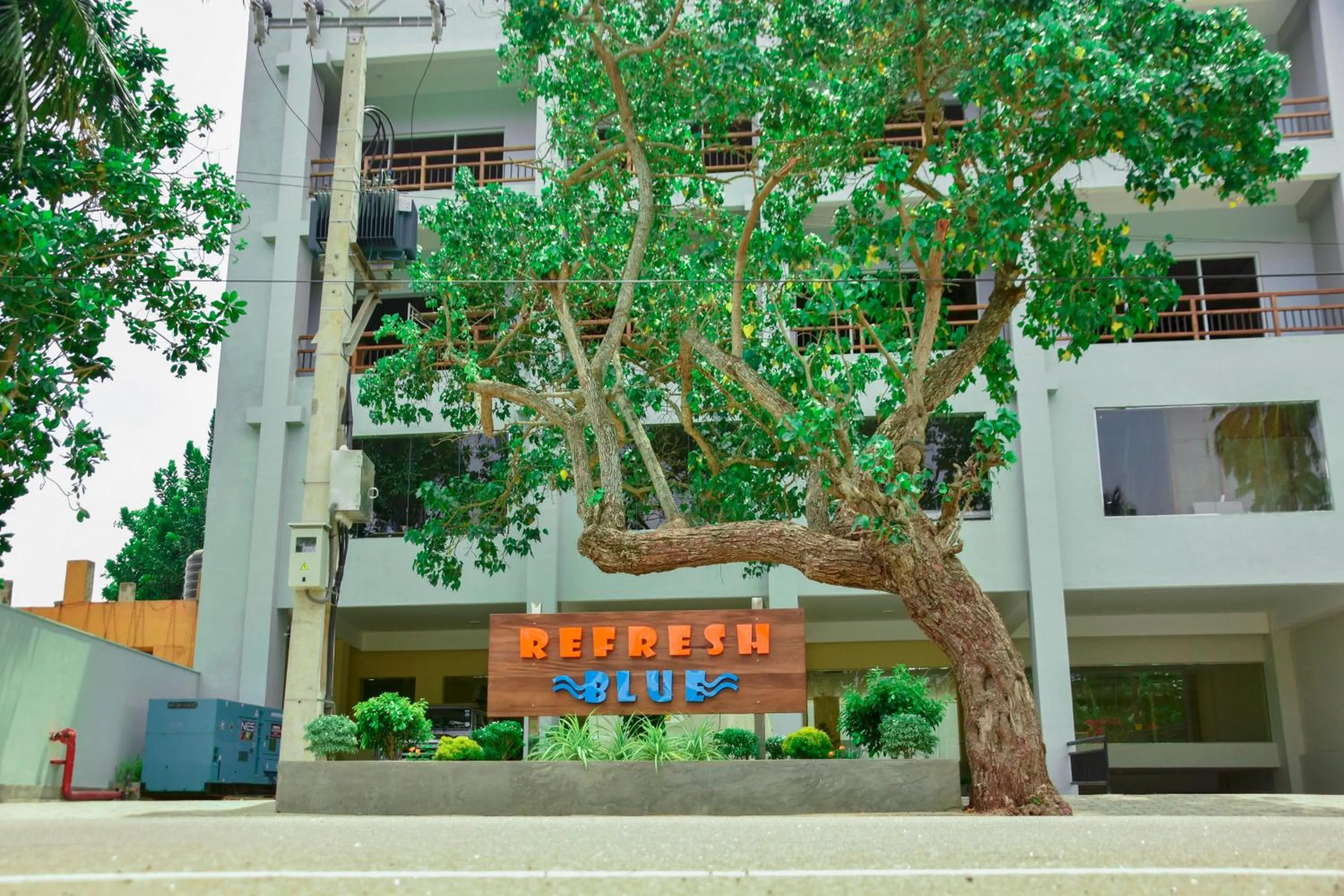 Facade/entrance in Hotel Refresh Blue