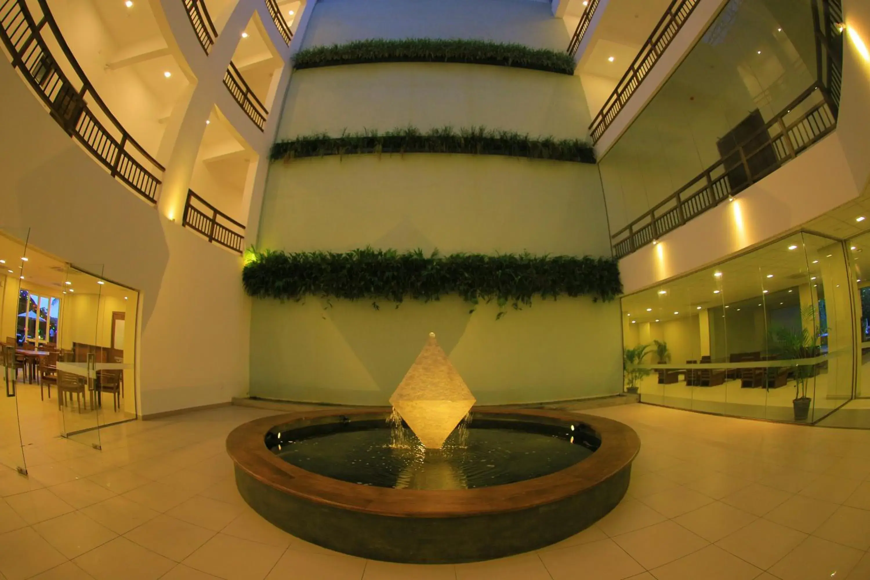 Property building in Hotel Refresh Blue Property building in Hotel Refresh Blue