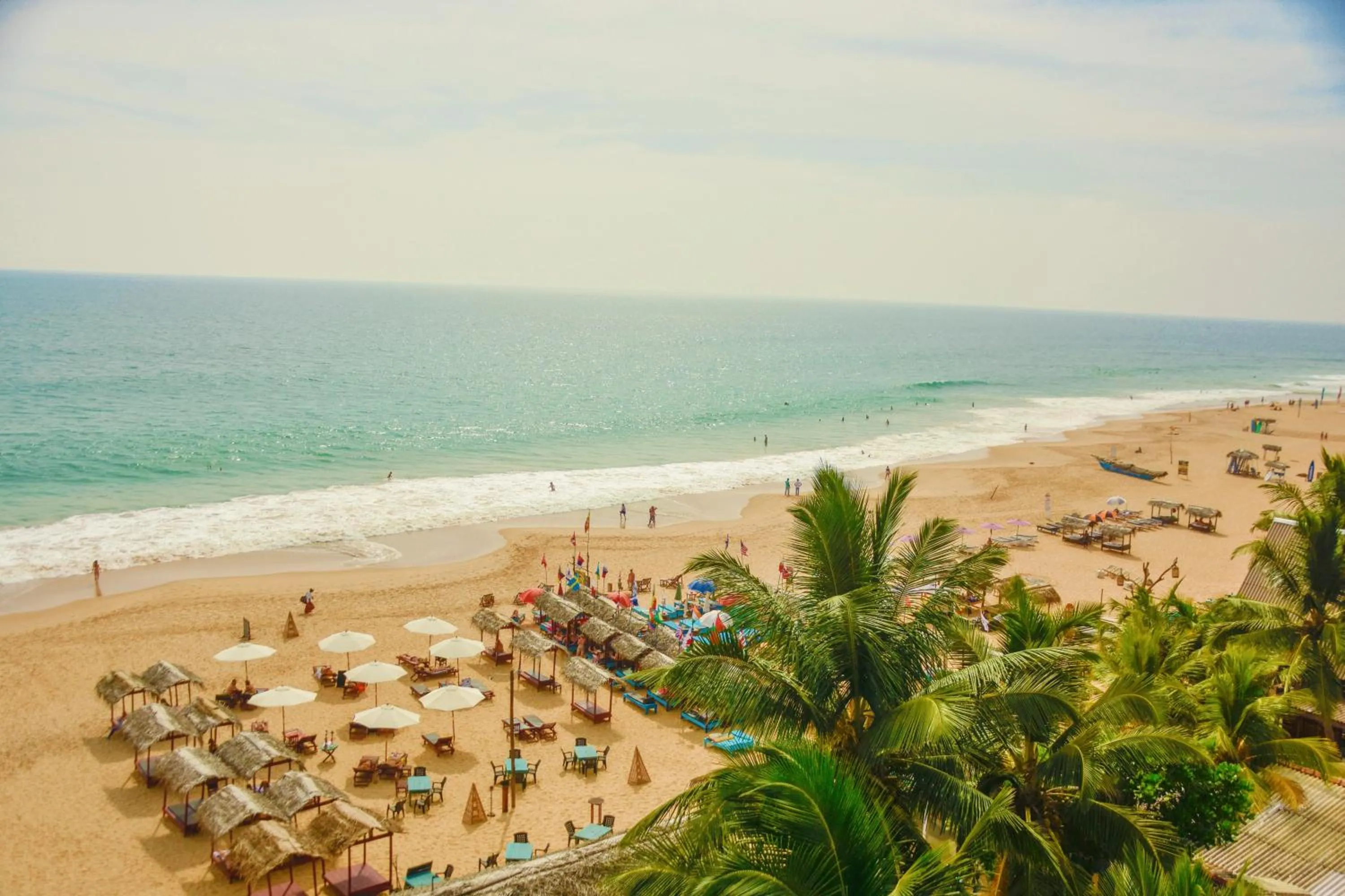 Day in Hotel Refresh Blue