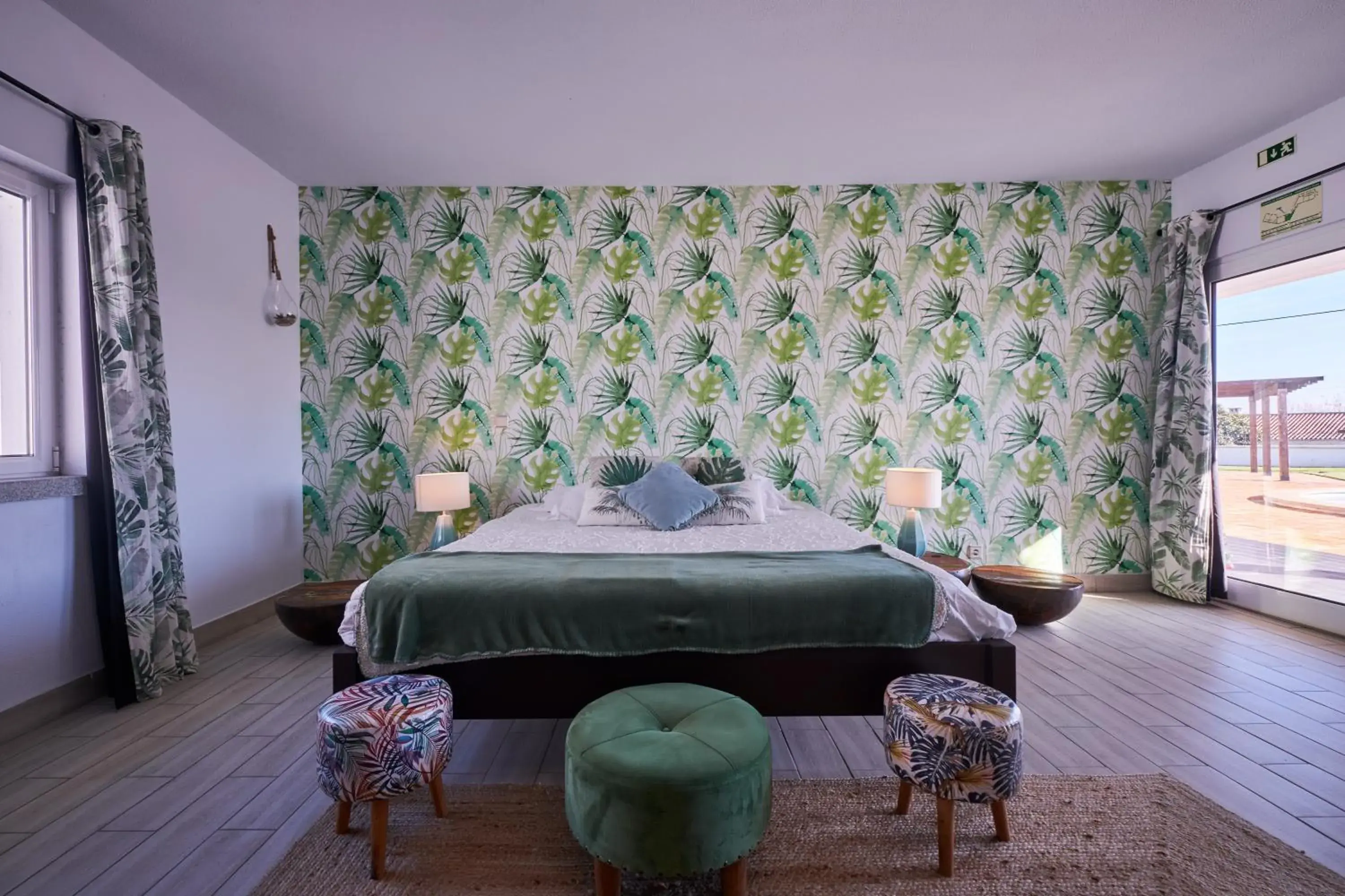 Family Room with Garden View - single occupancy in A Casa Branca - with Pool & Jacuzzi Family Room with Garden View - single occupancy in A Casa Branca - with Pool & Jacuzzi