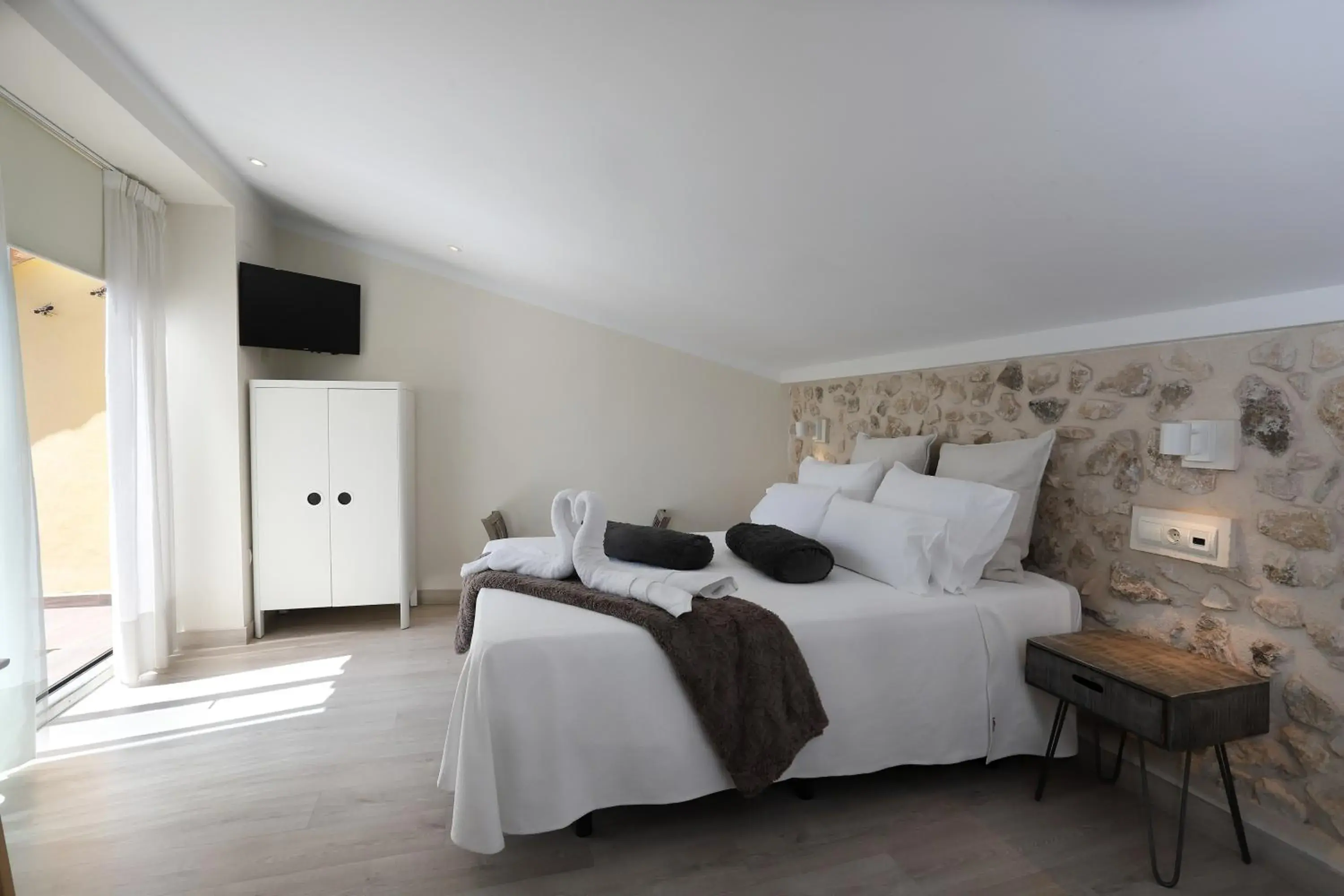 Double Room with Terrace in Nasilvana Hotel & Spa Adults Only Double Room with Terrace in Nasilvana Hotel & Spa Adults Only