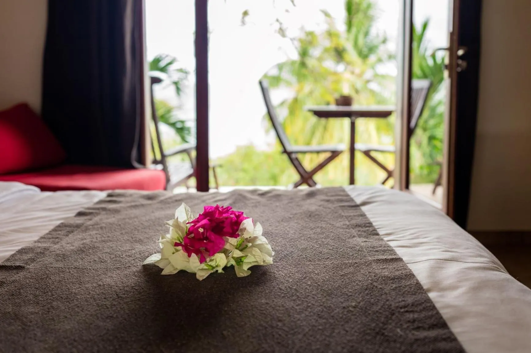 Bed in Le Rayon Vert - Hôtel & Restaurant VUE SUR MER