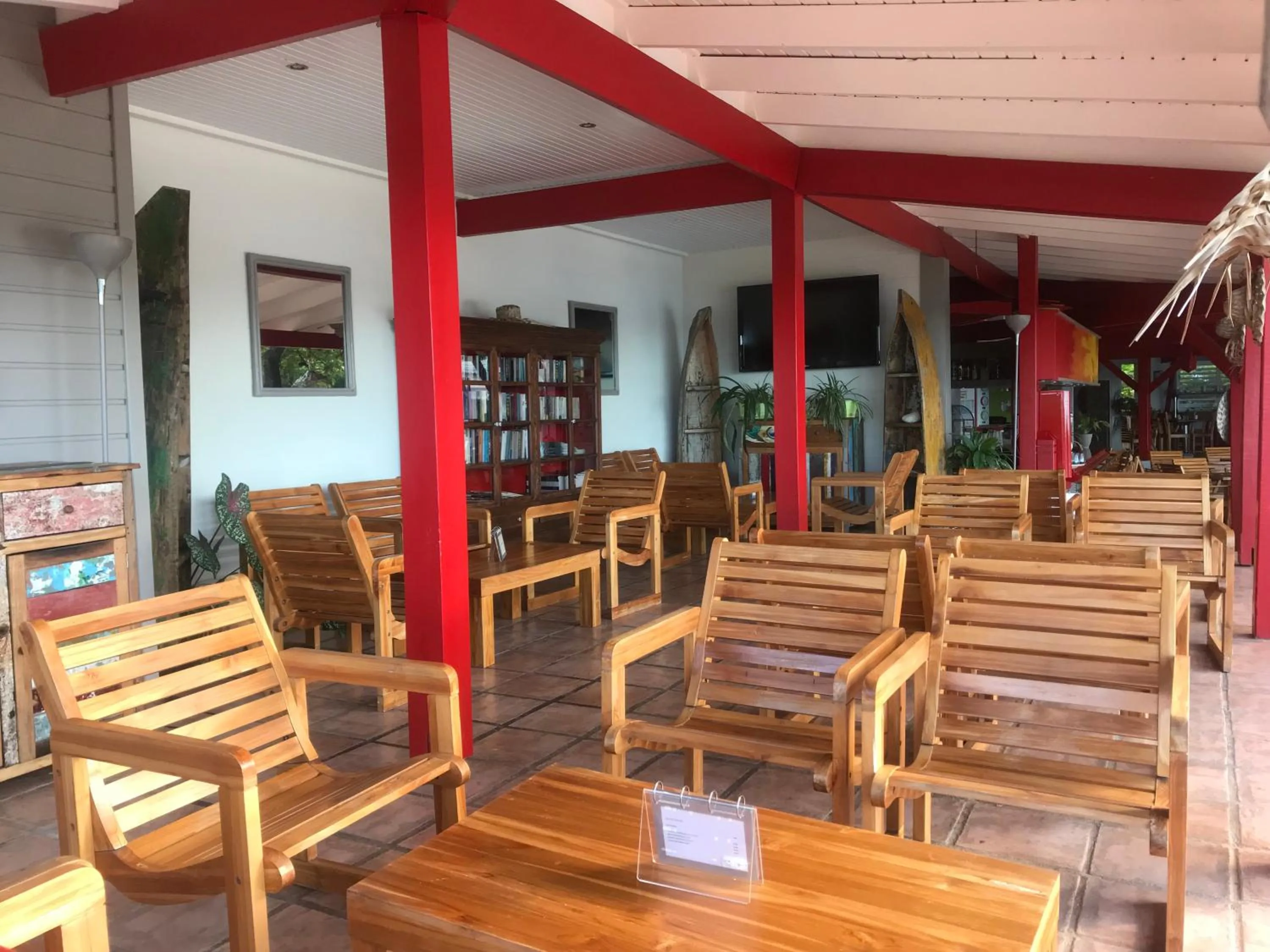 Restaurant/places to eat in Le Rayon Vert - Hôtel & Restaurant VUE SUR MER