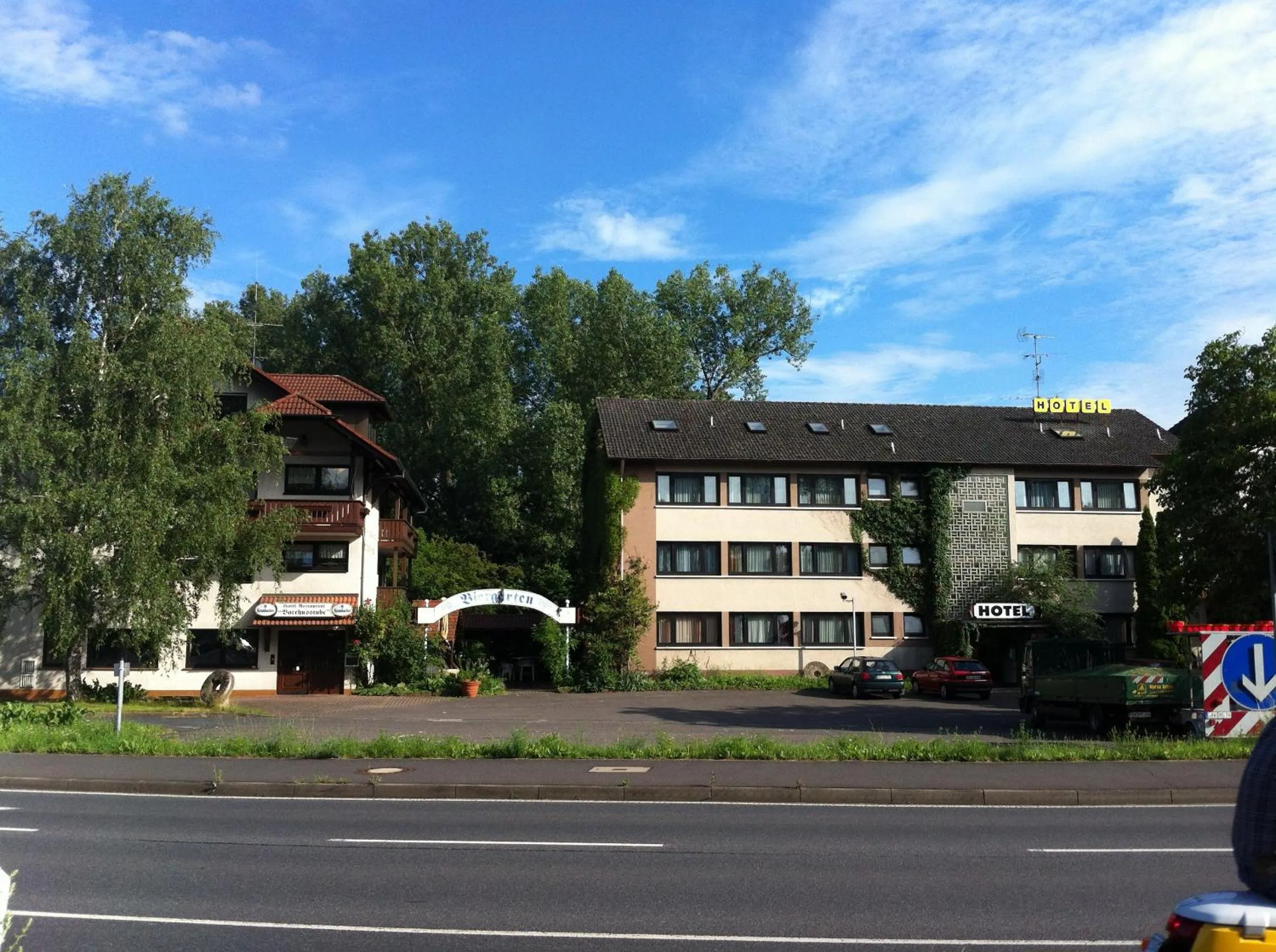 Facade/entrance in Hotel Bacchusstube garni