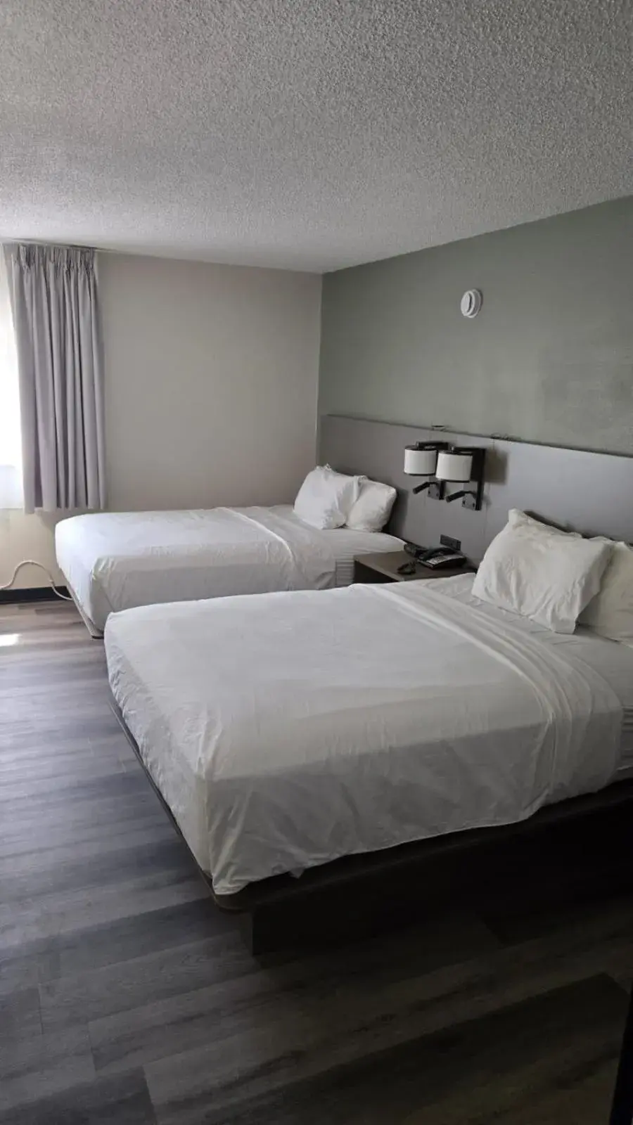 View (from property/room), Bed in Dakota Inn View (from property/room), Bed in Dakota Inn