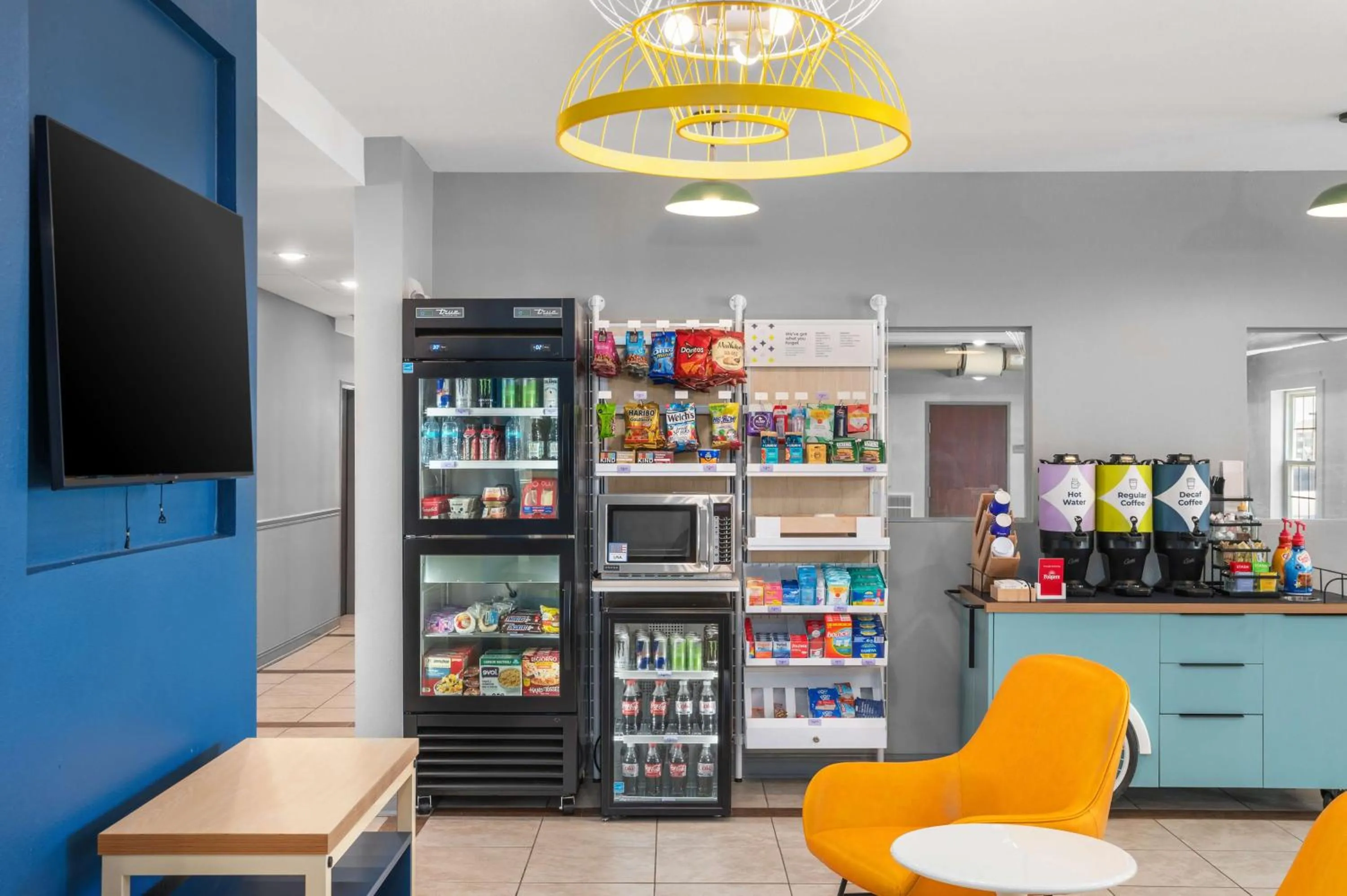 Restaurant/places to eat in Sierra Inn Minot